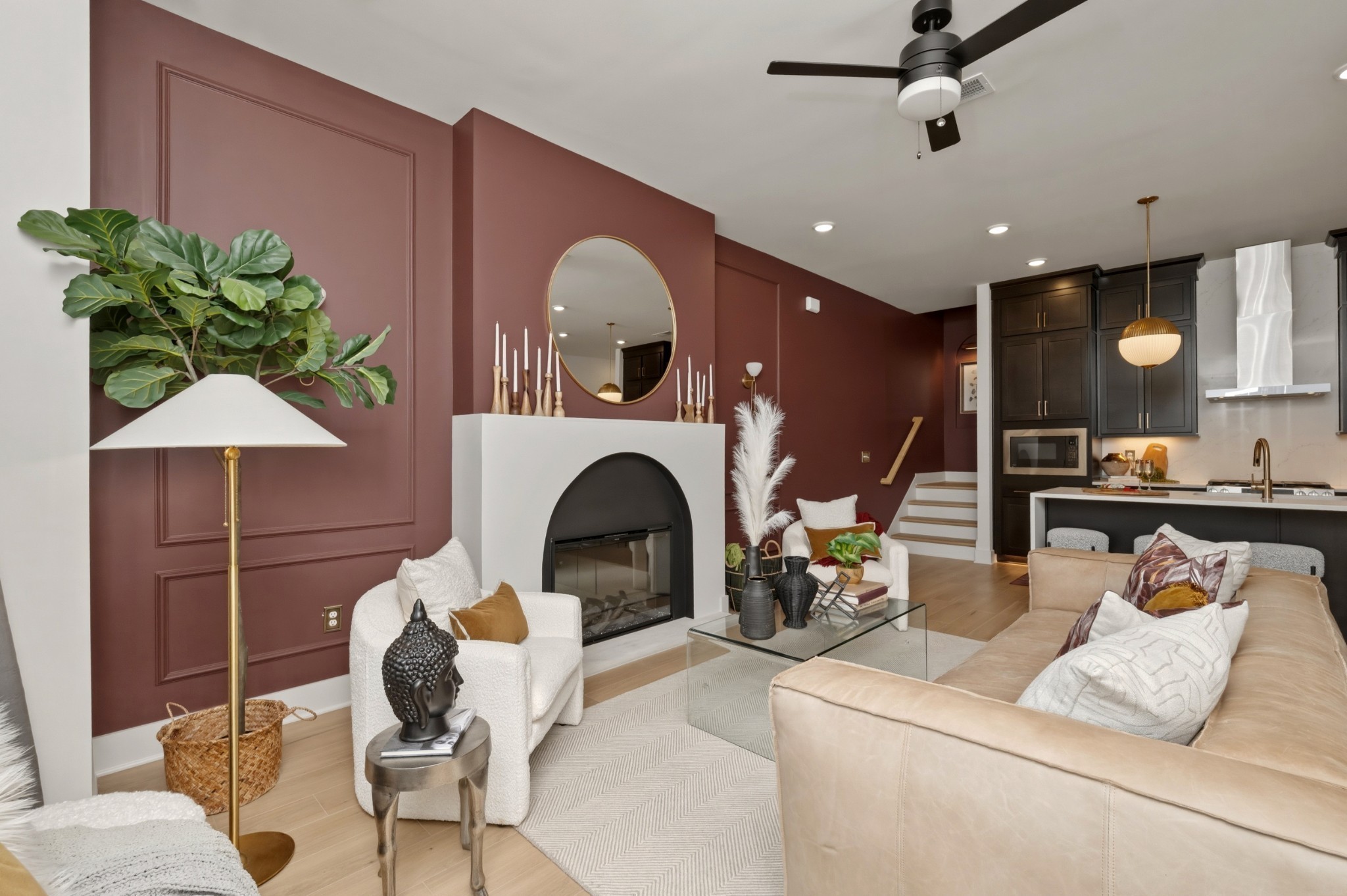 272 Huron Dr