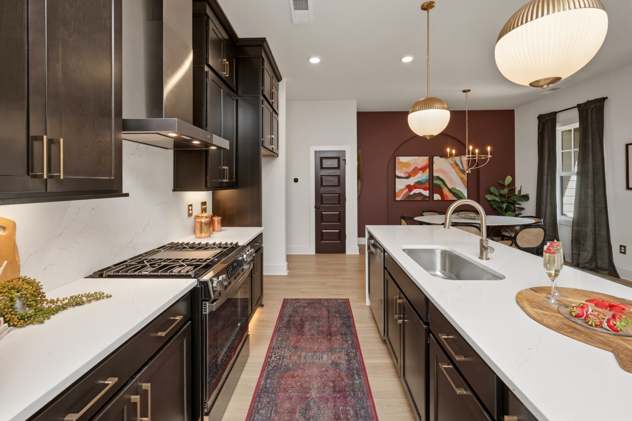 272 Huron Dr