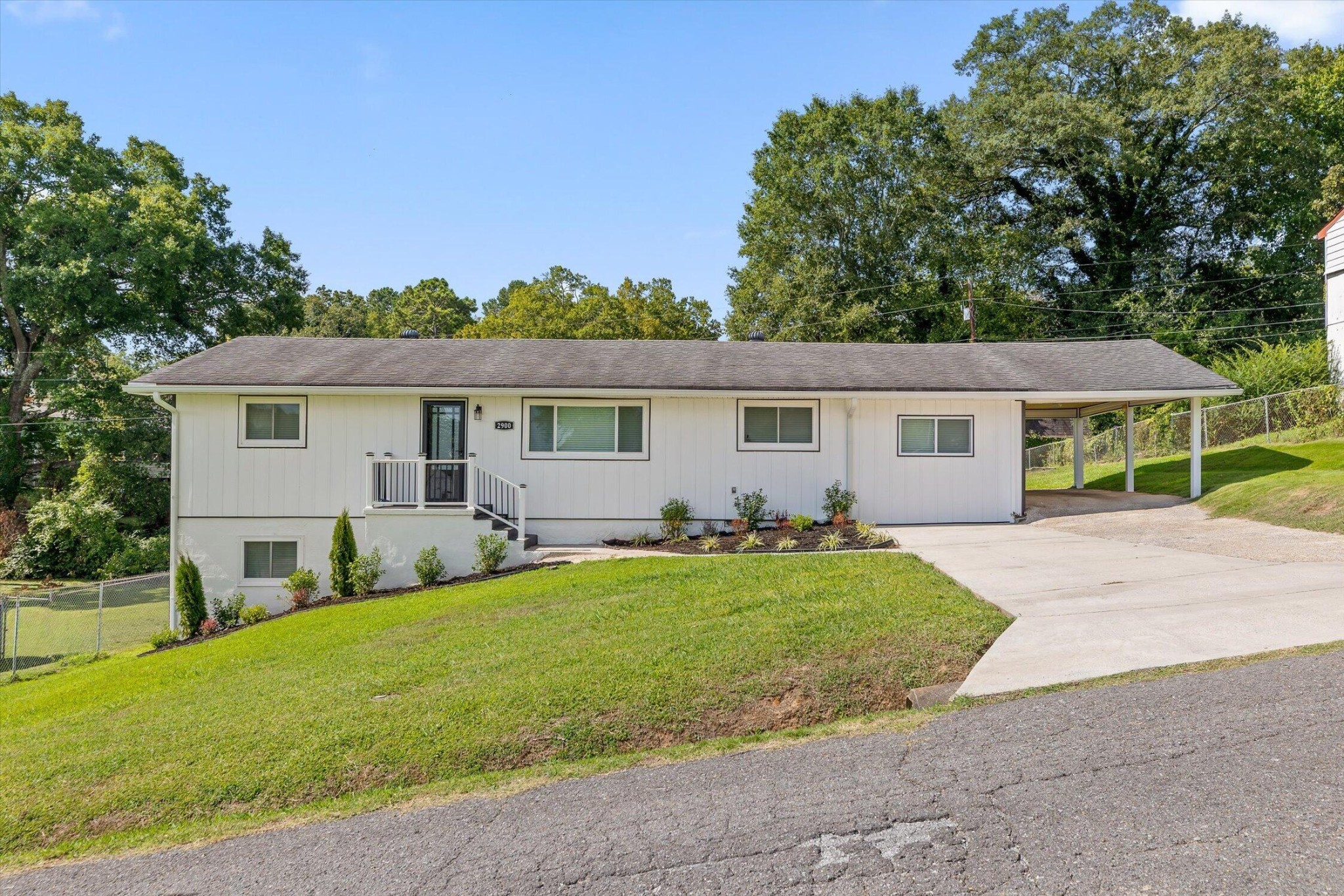 2900 Siener Lane