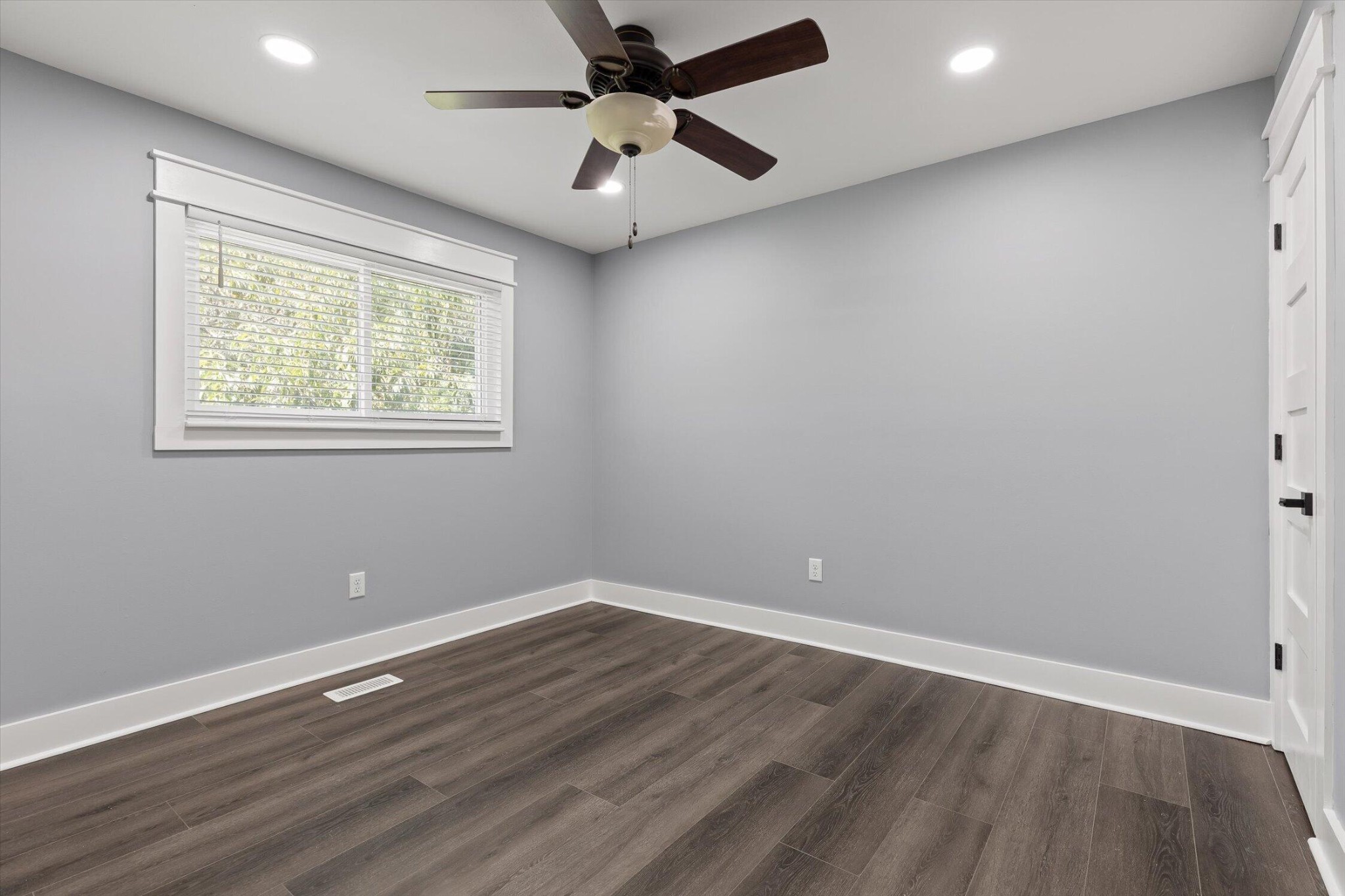 2900 Siener Lane