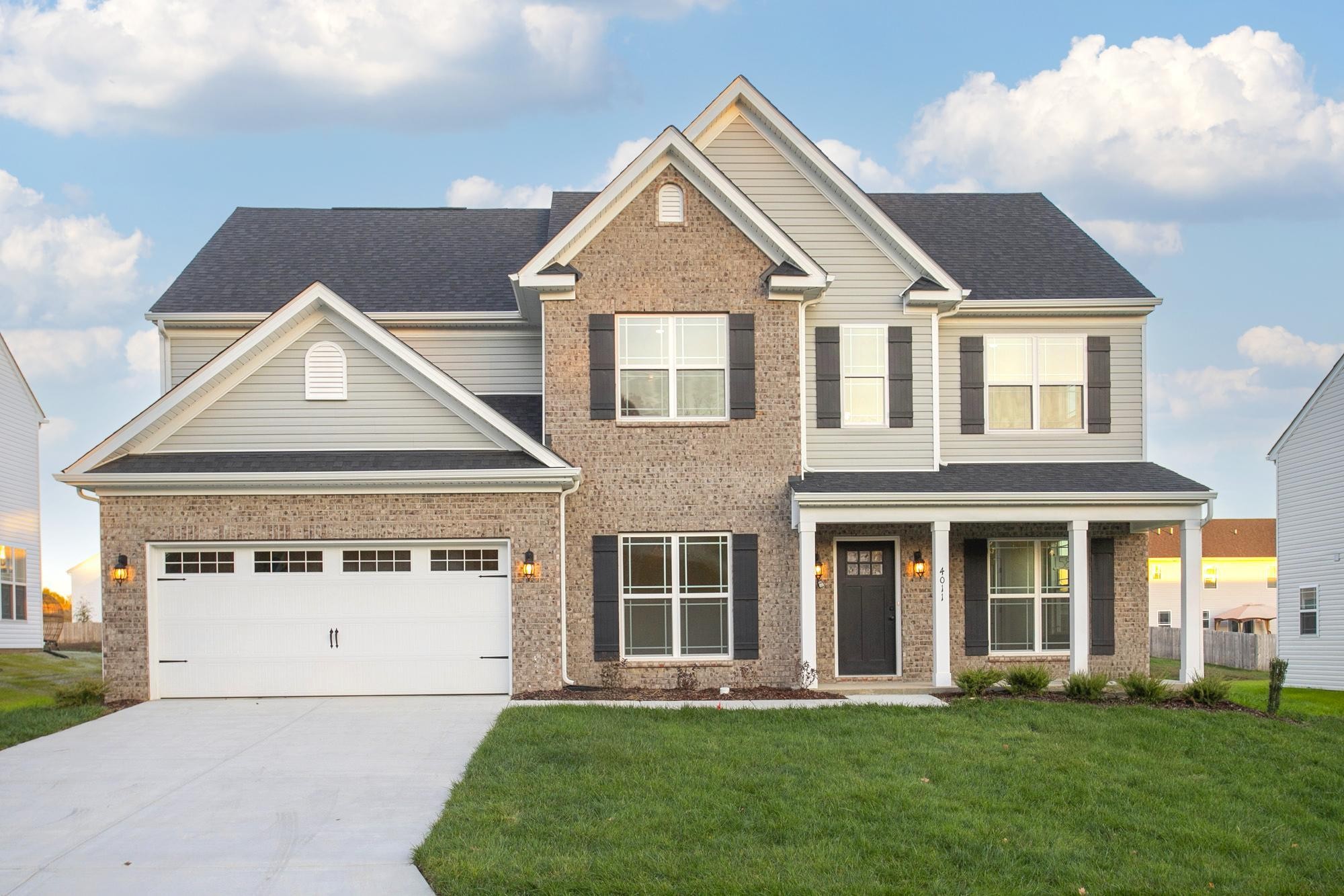 5017 Salient Dr