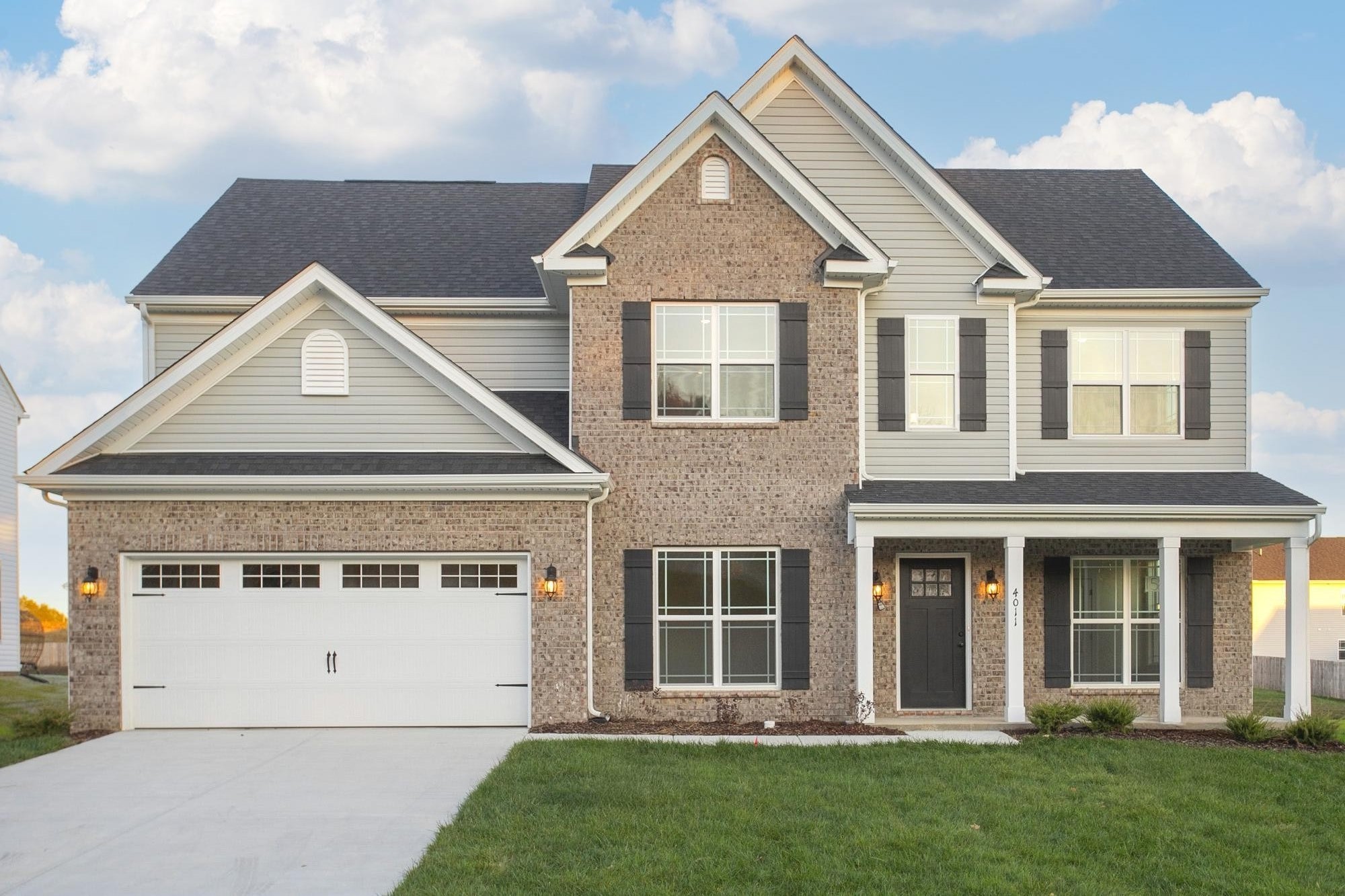 5017 Salient Dr
