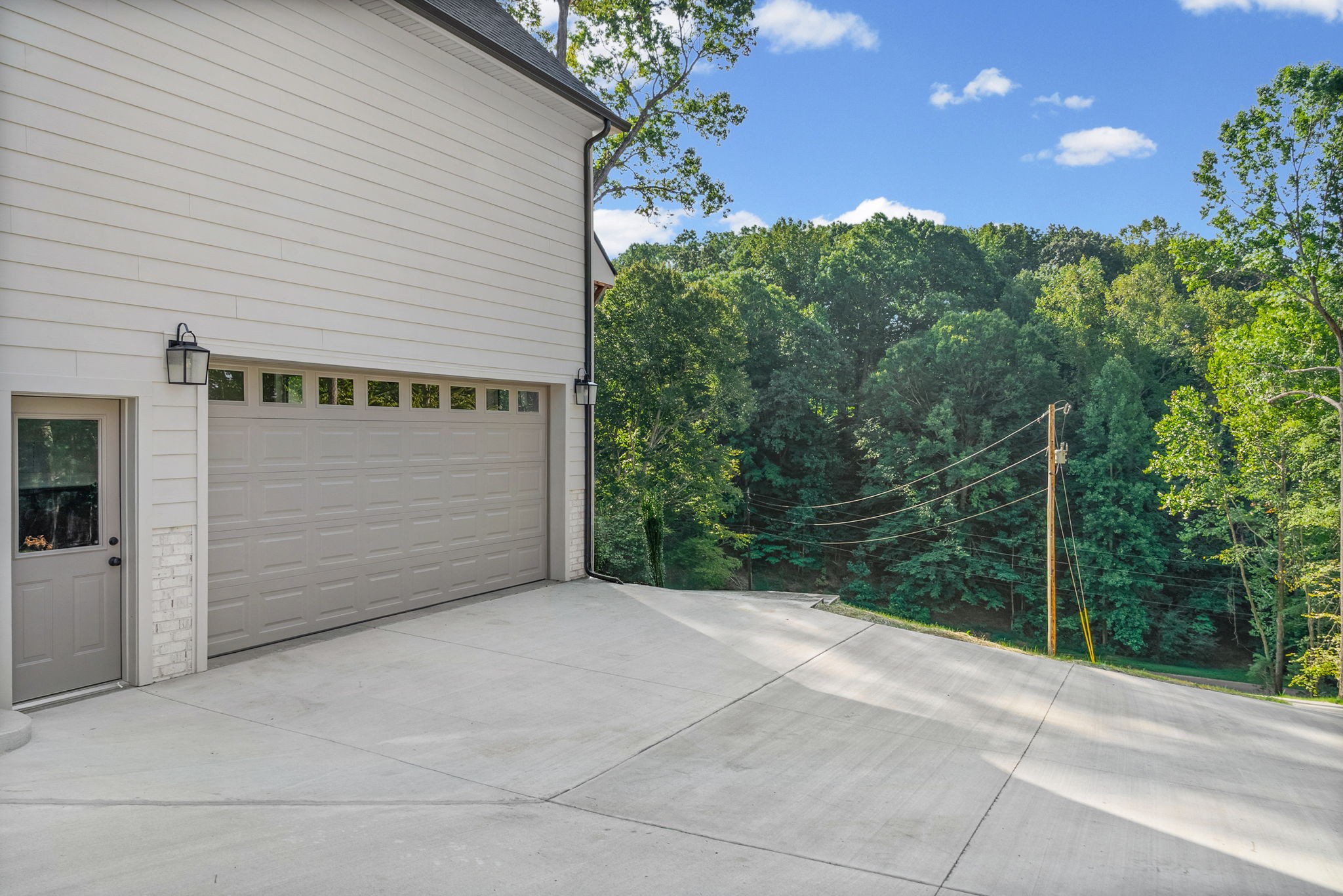 3507 Shadowbend Ln
