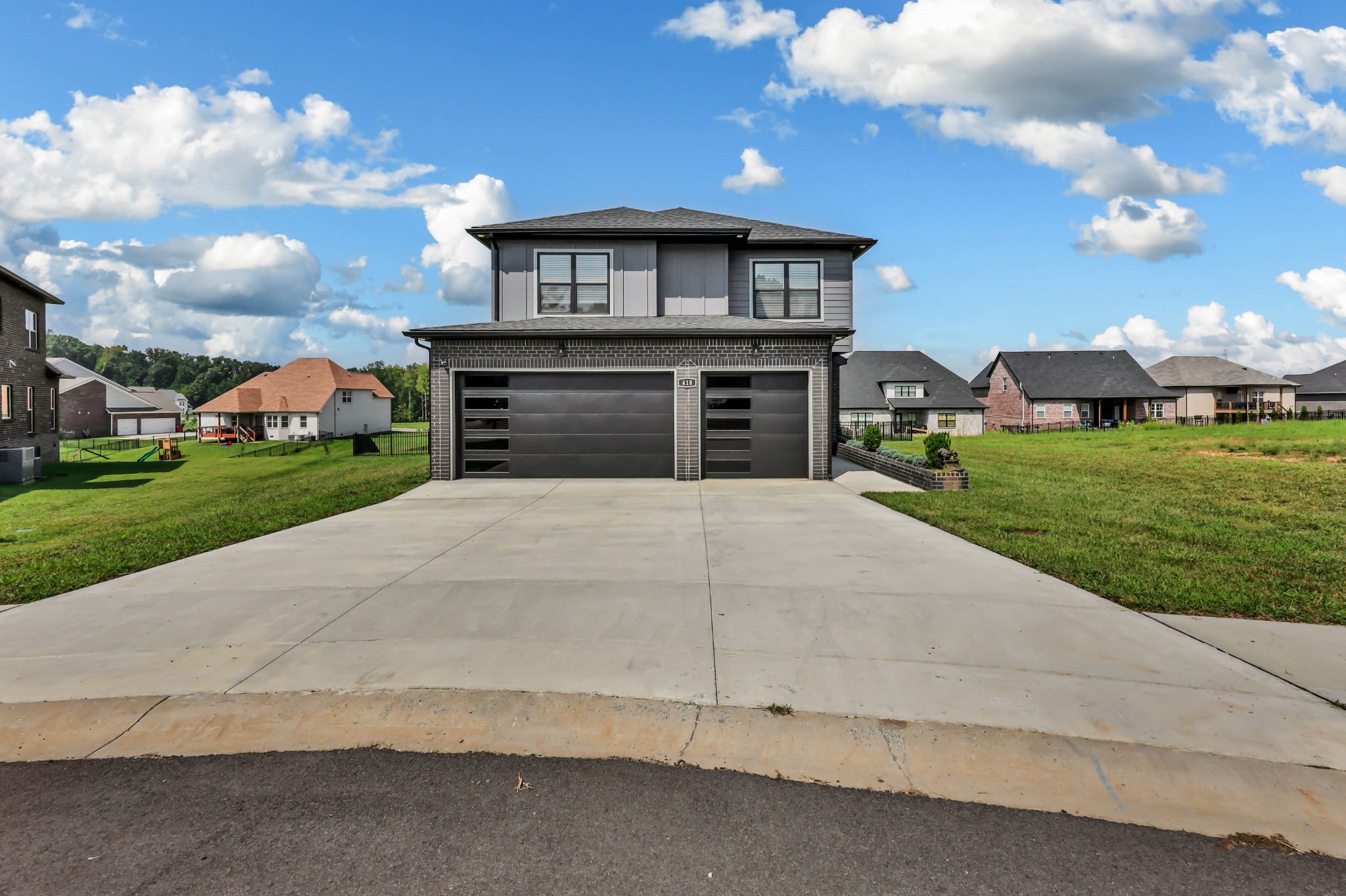418 Blue Ridge Ct