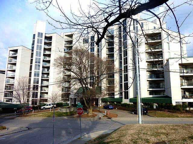 900 19th Ave, S