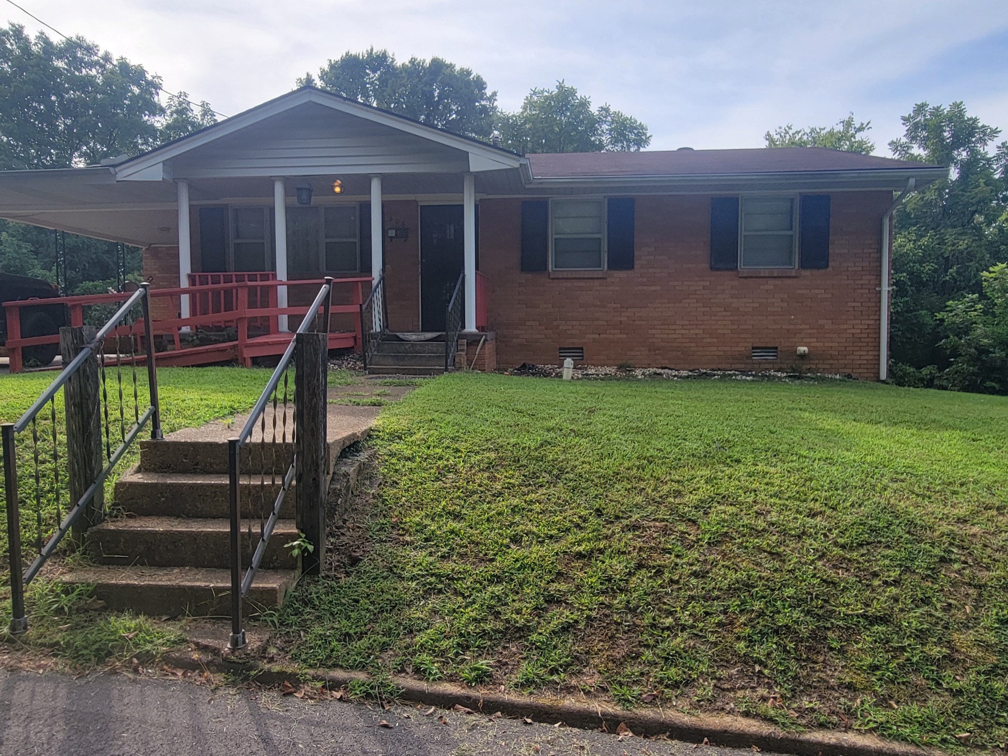 406 Cherry St