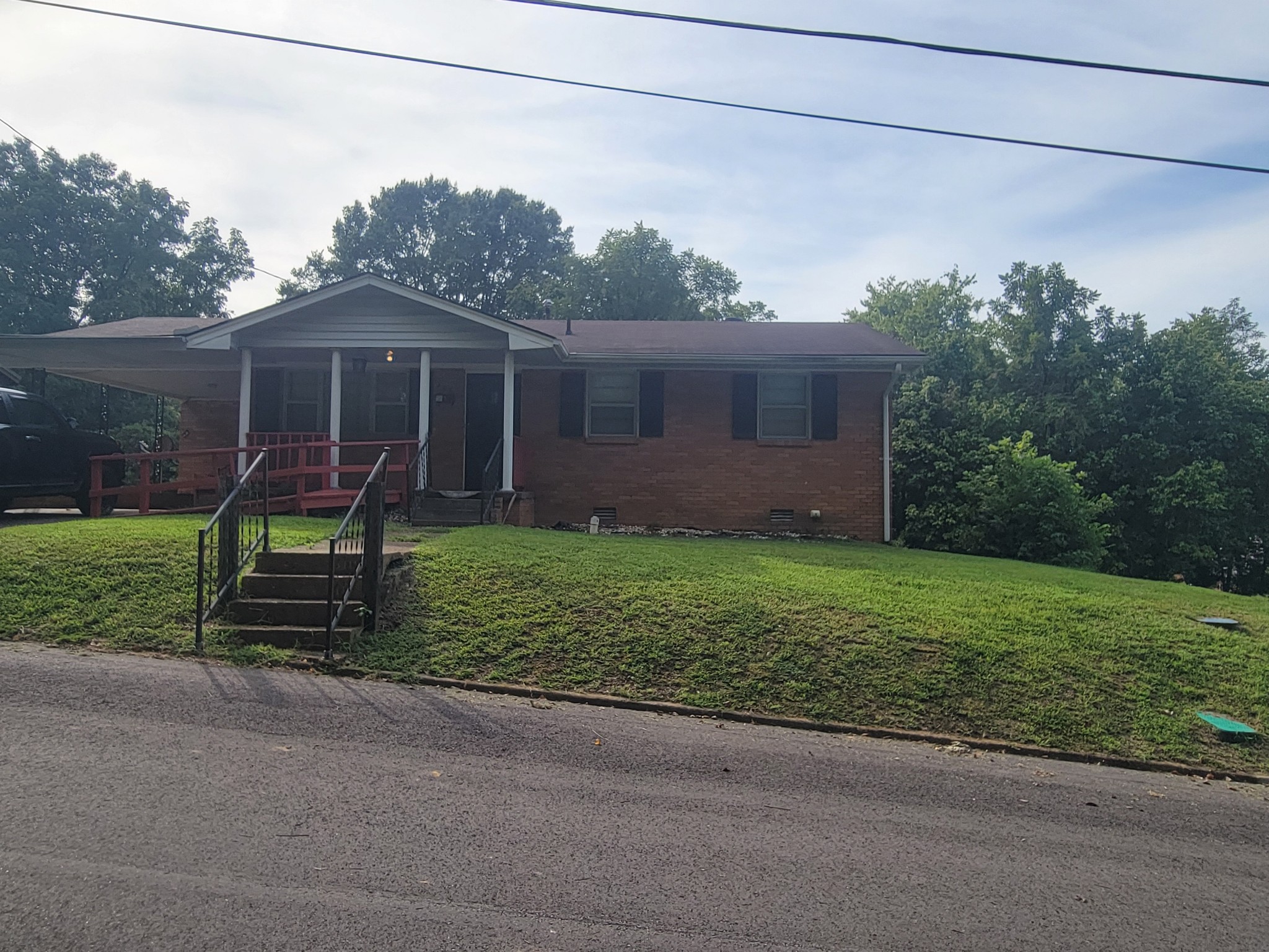 406 Cherry St
