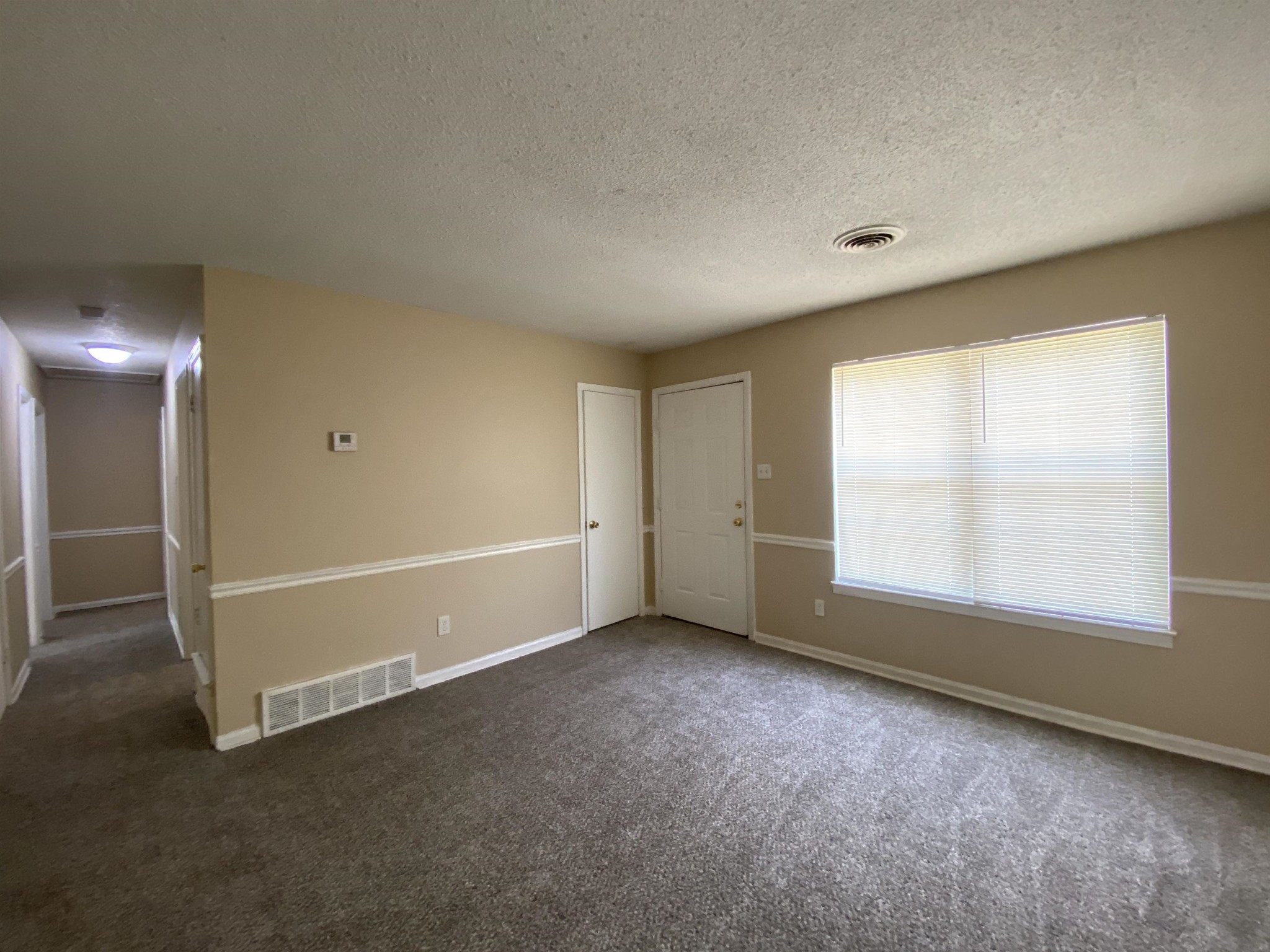 735 NORTHAVEN DR