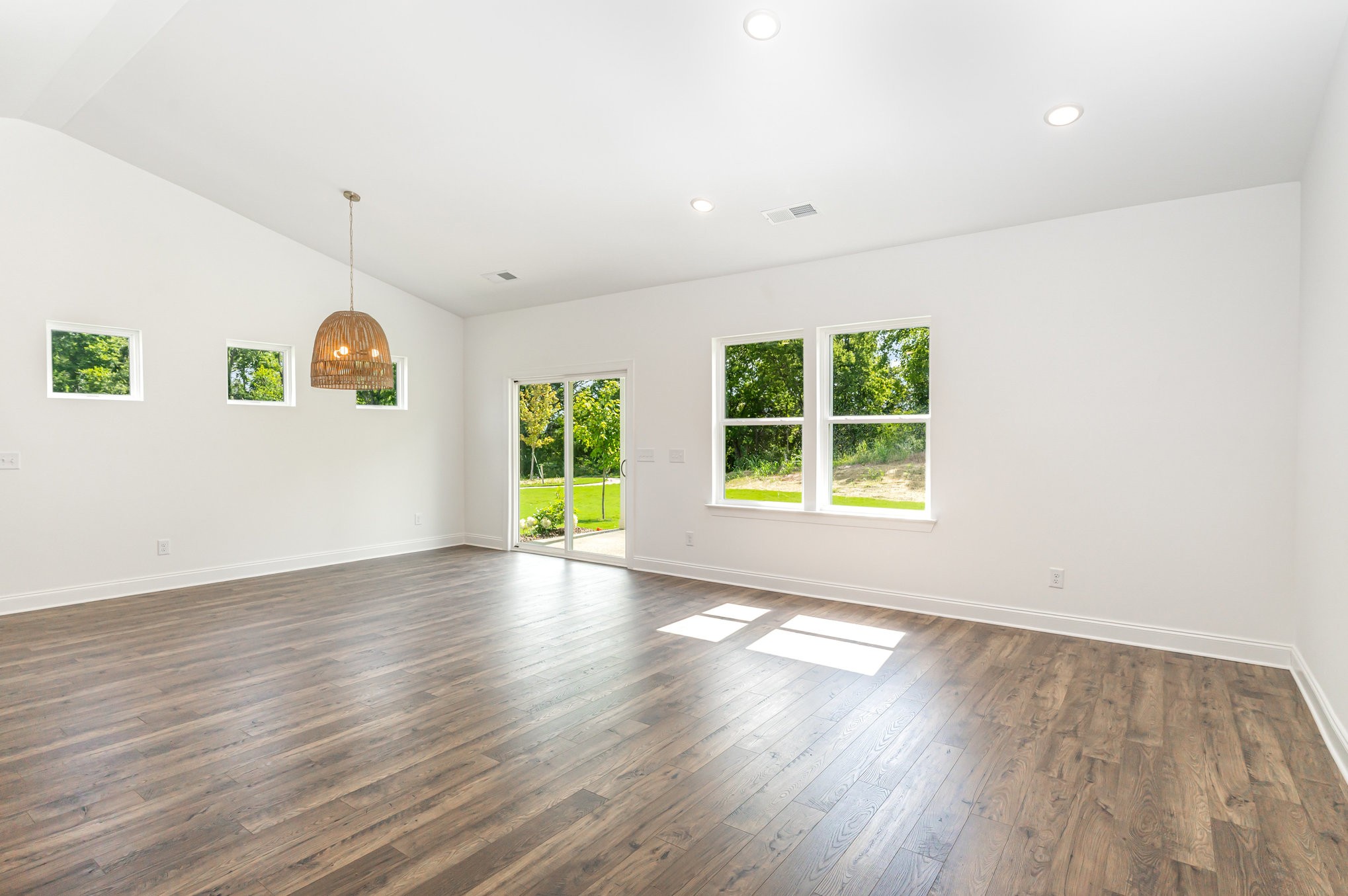 1100 Riverview Run