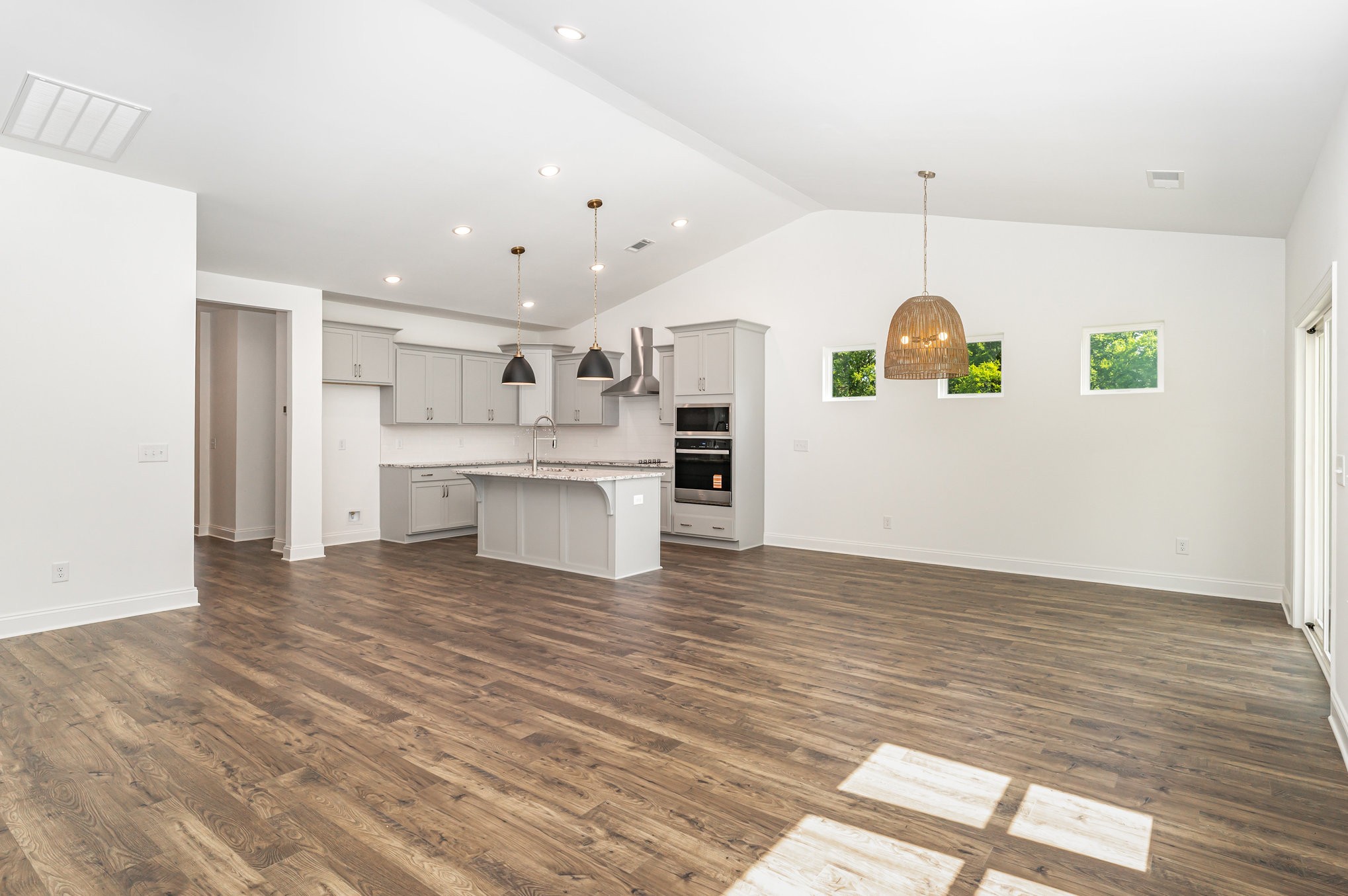 1100 Riverview Run