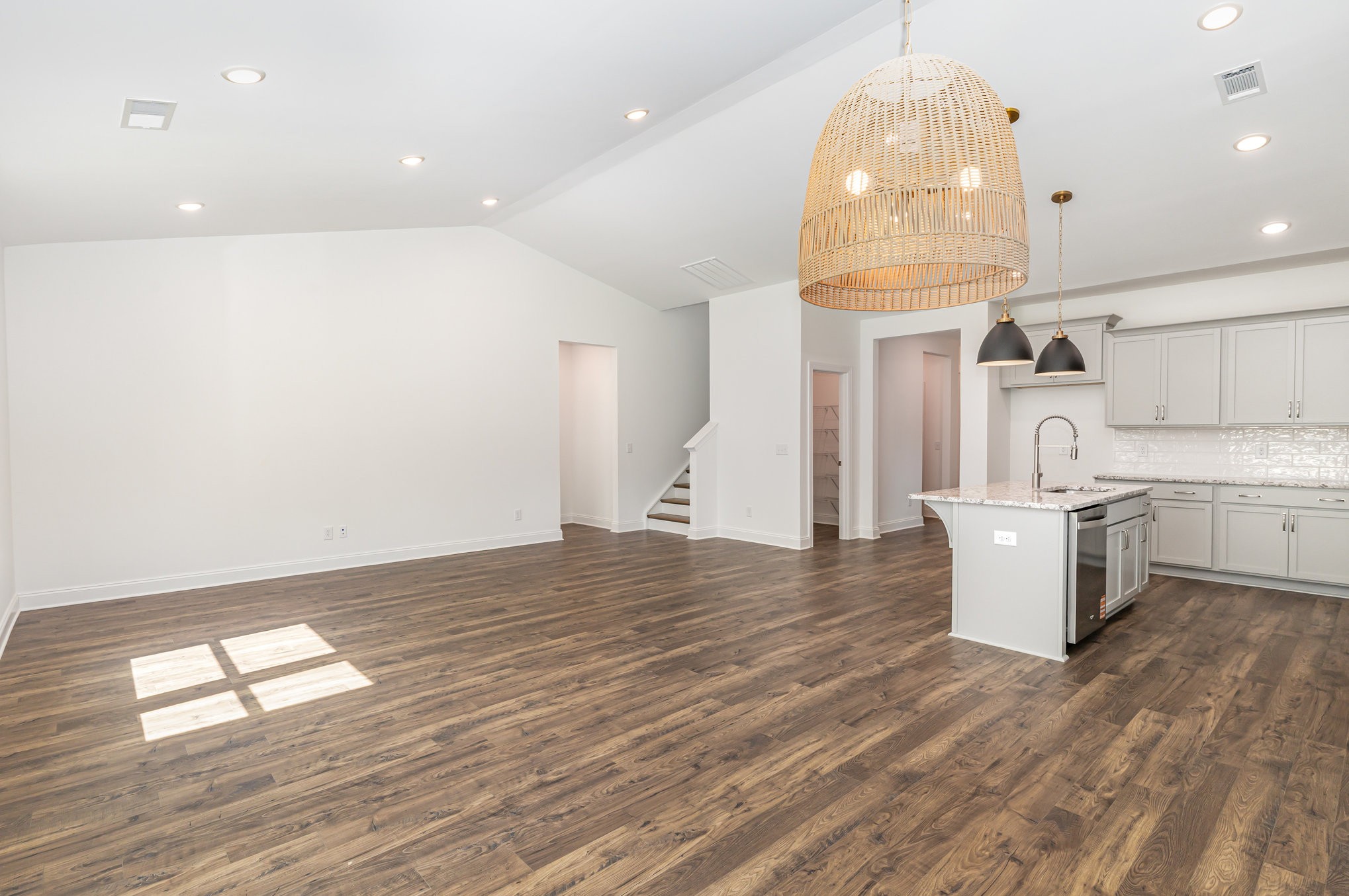 1100 Riverview Run
