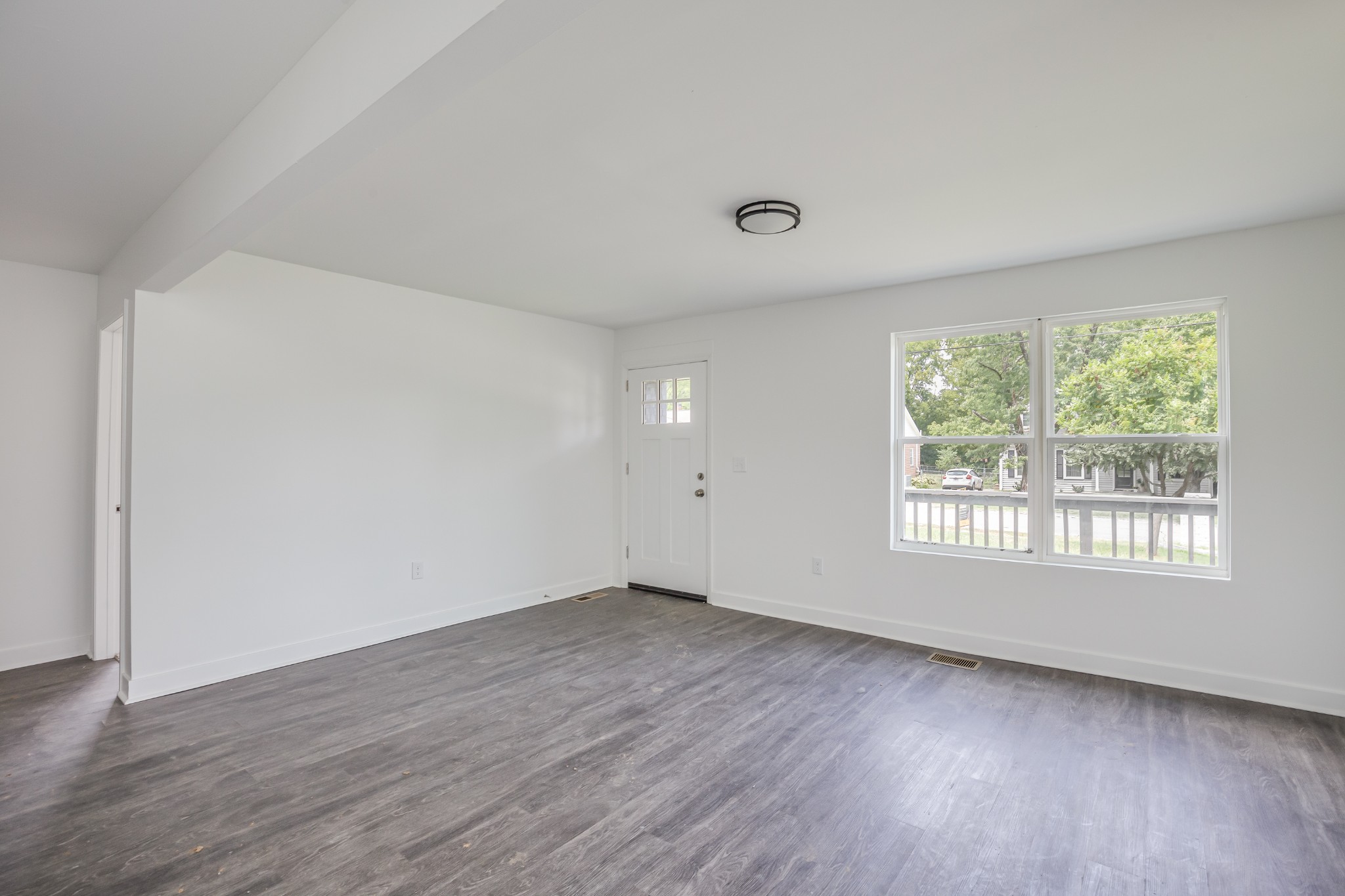 249 Sunrise Ave