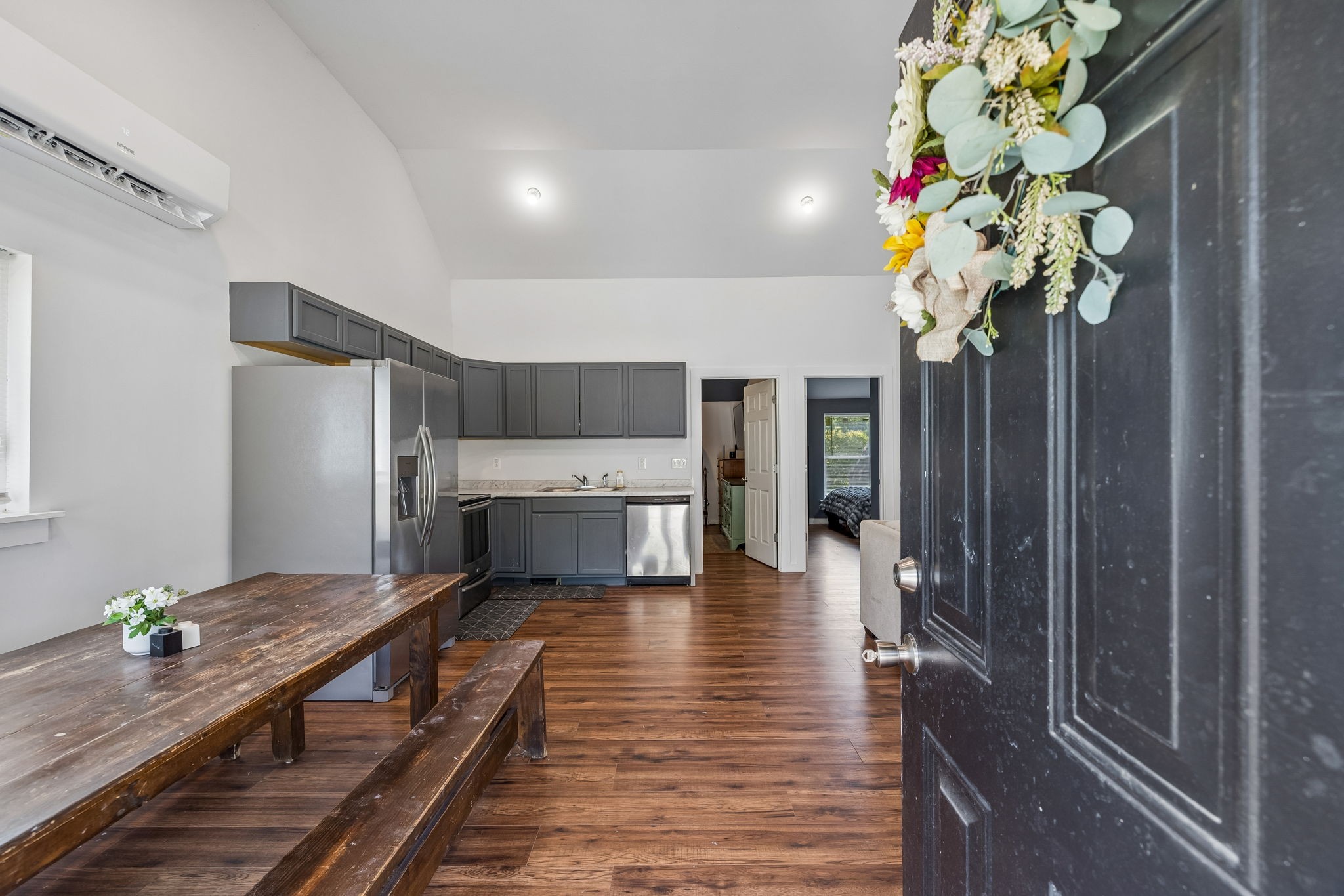 4016 Woodbury Pike