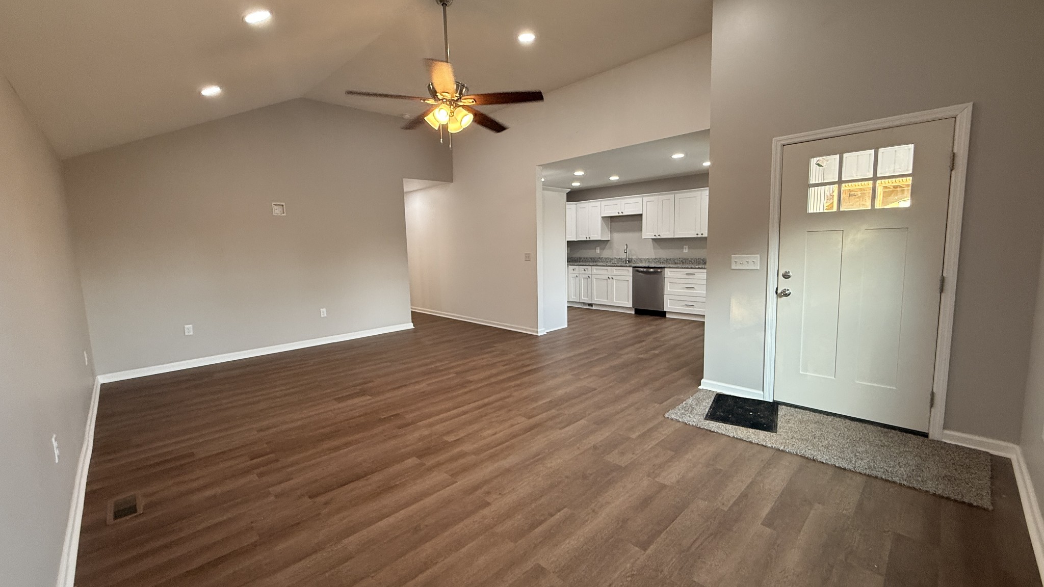 511 Johnson Blvd, SE