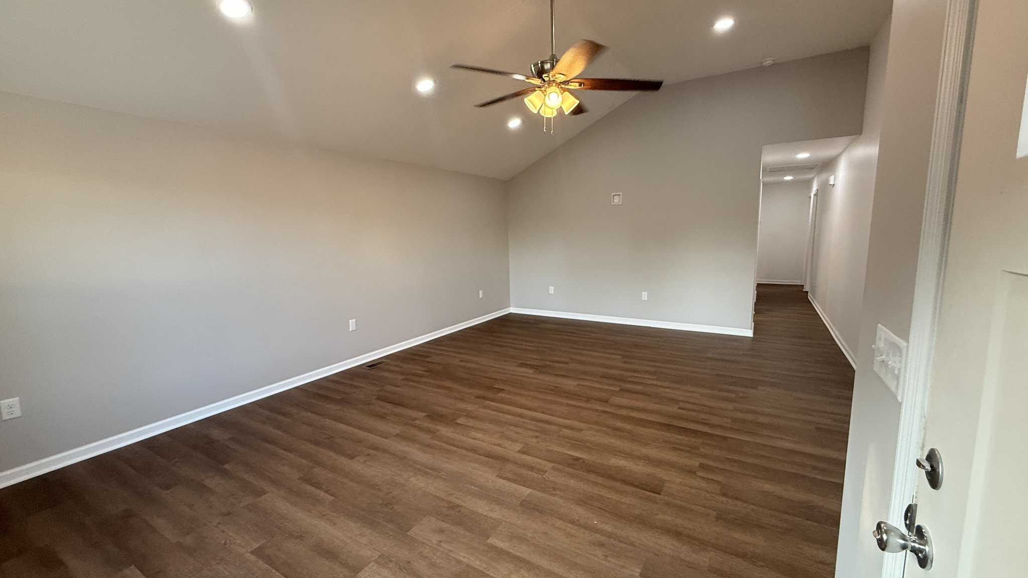 511 Johnson Blvd, SE