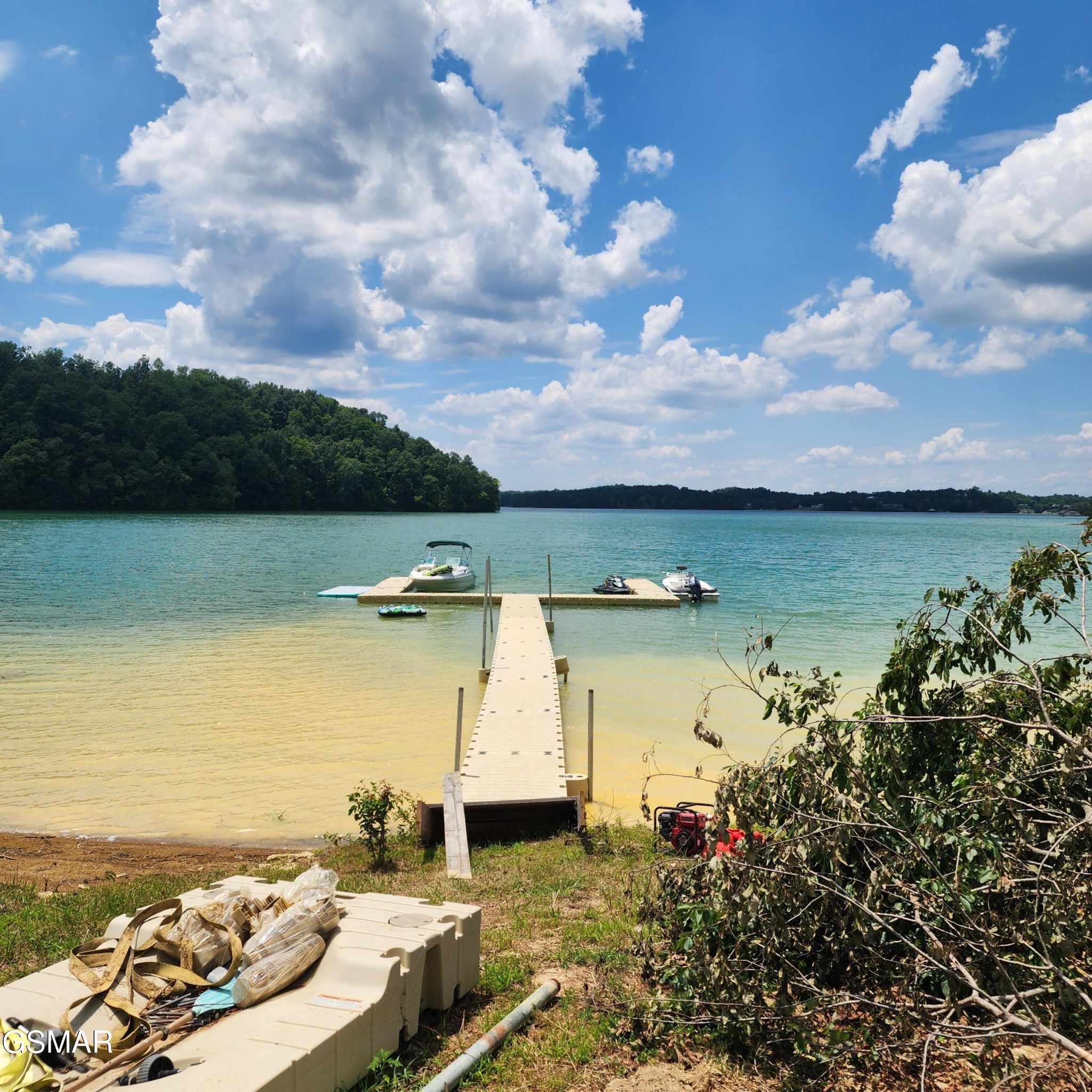 799 Penelope Lane