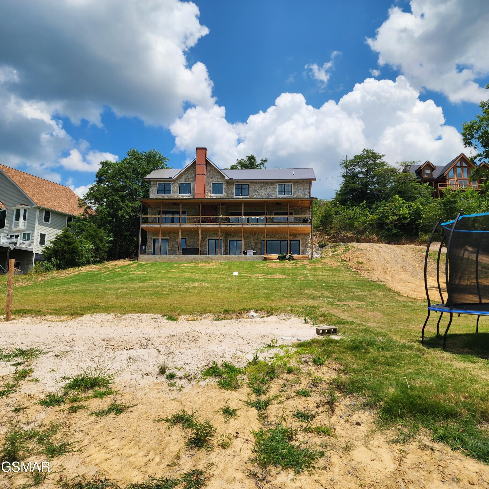 799 Penelope Lane