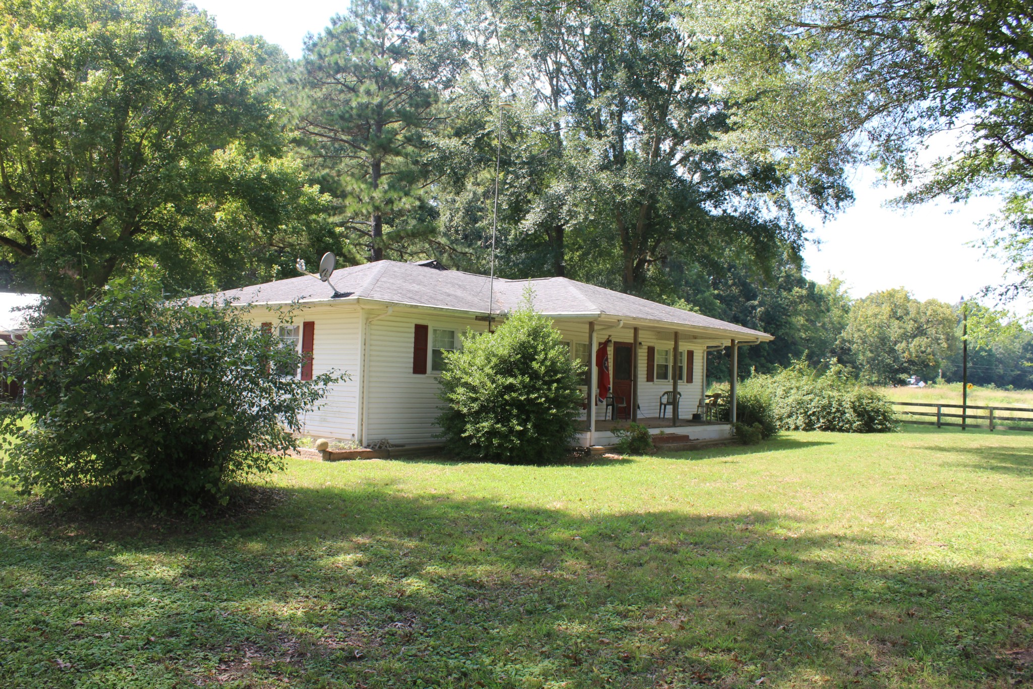 4465 Highway 46, N