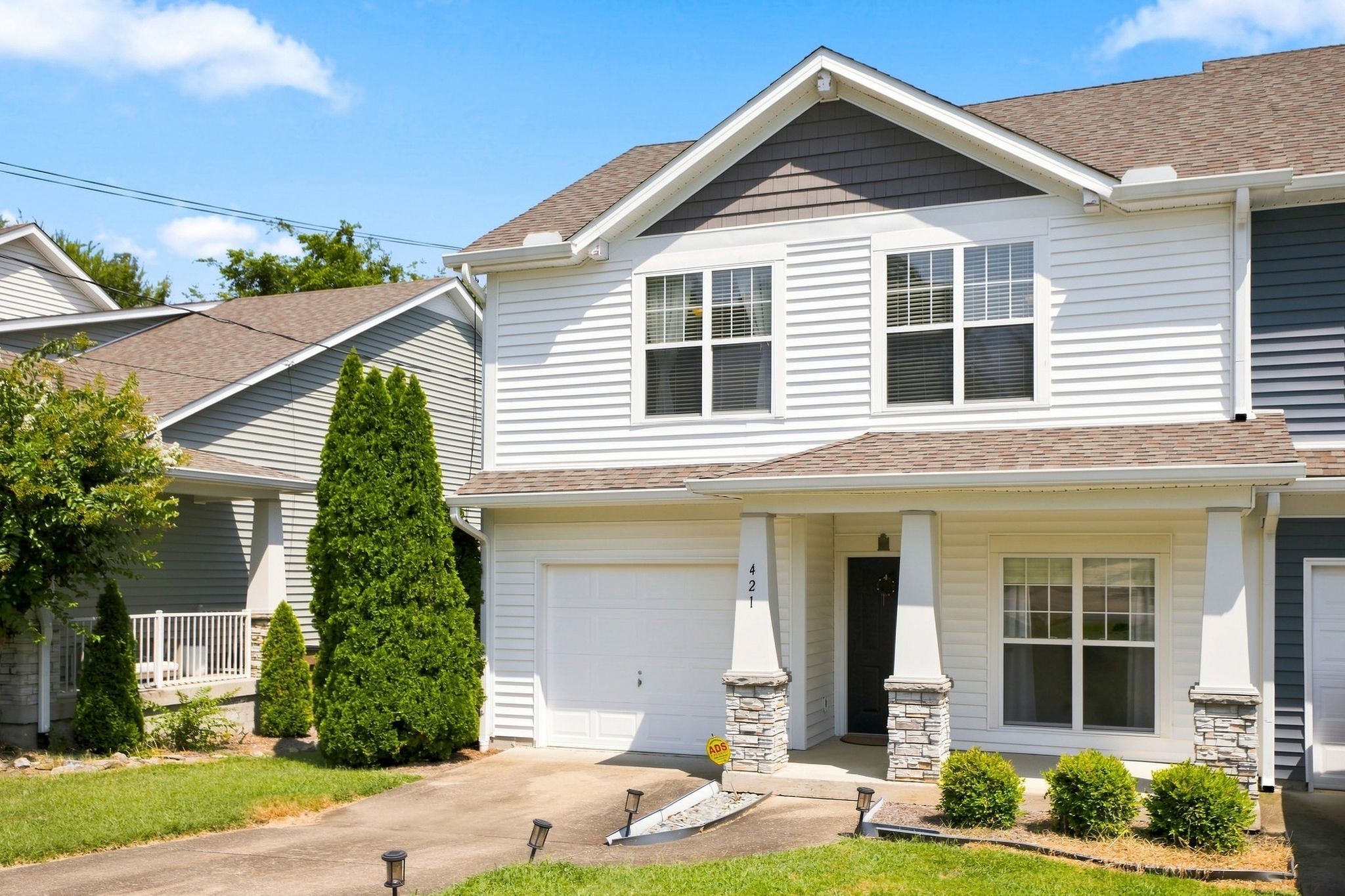 421 Normandy Cir