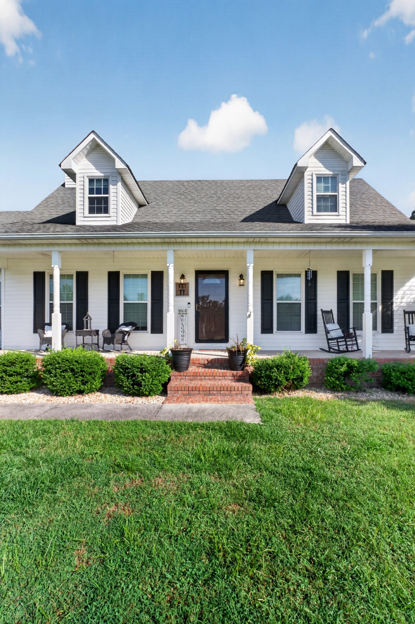 257 Evergreen Cir