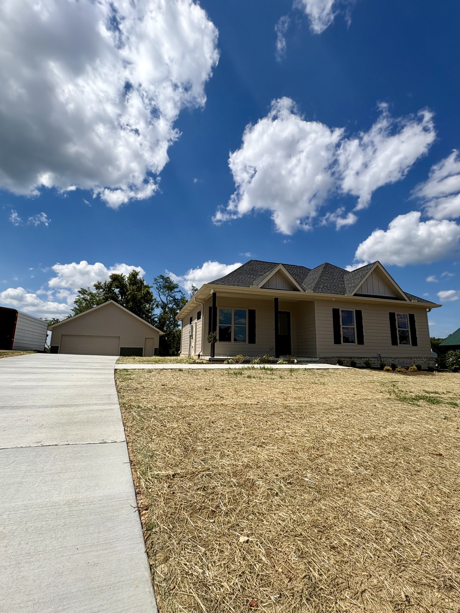 3012 Sumner Dr