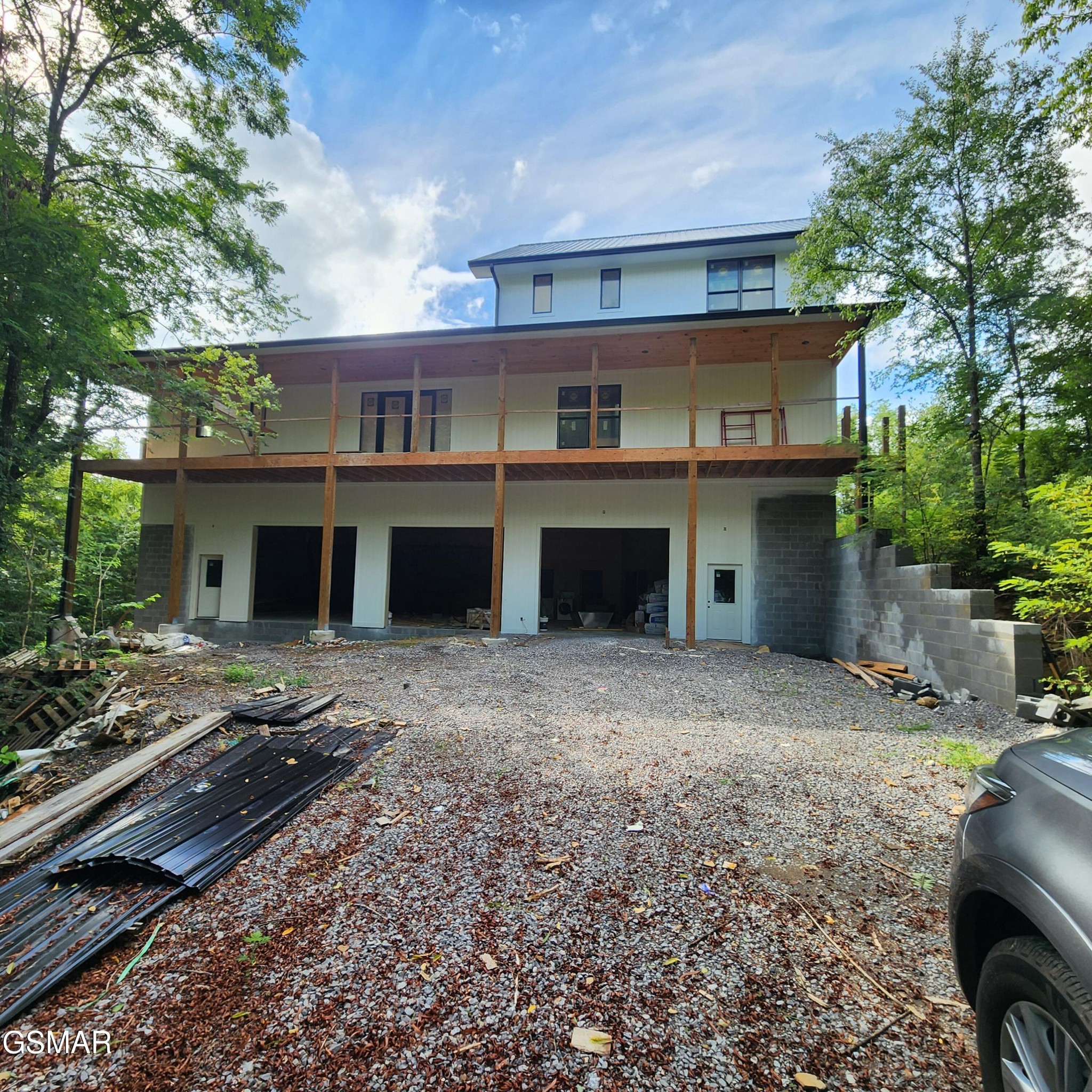 815 Penelope Lane