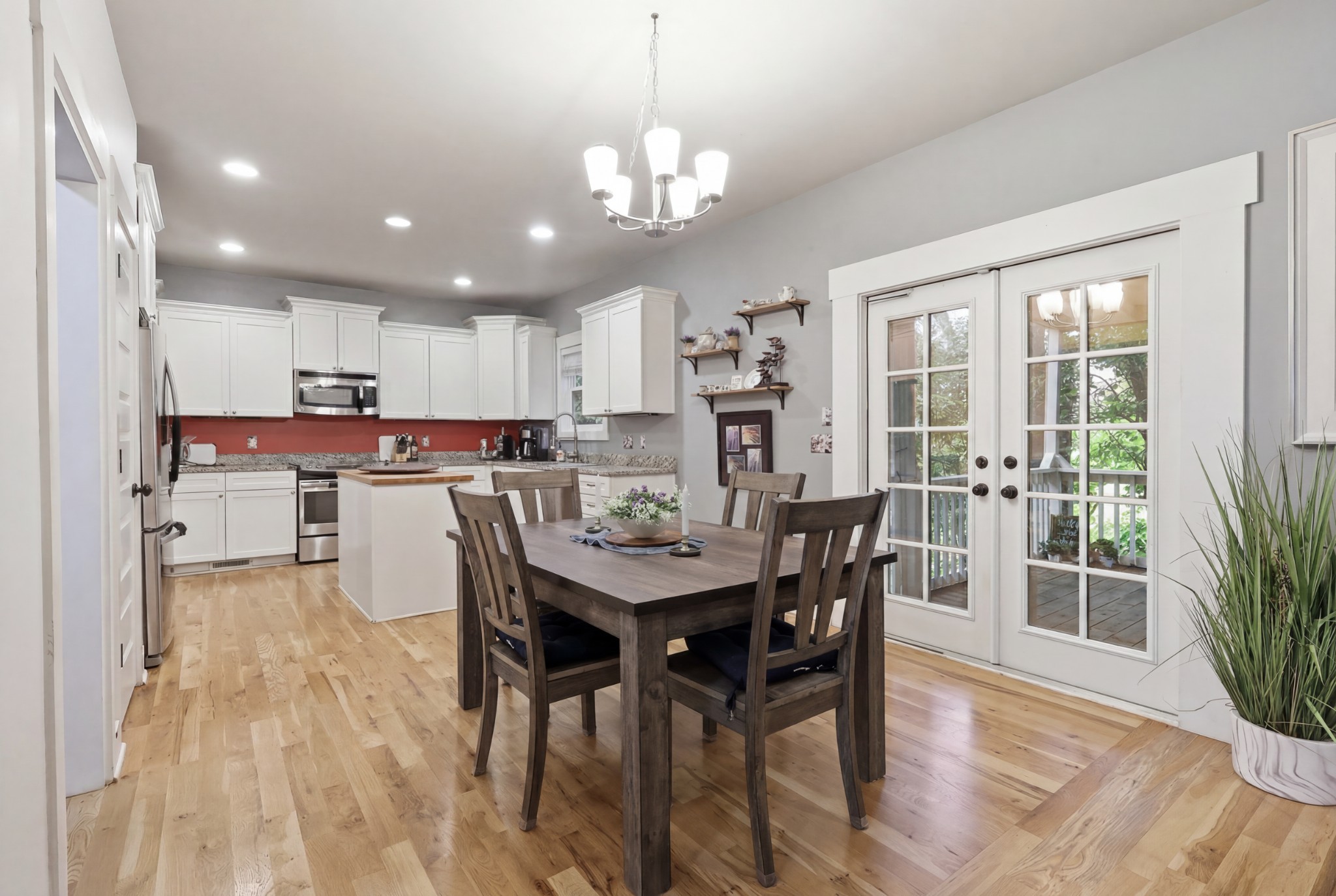 493 Highpoint Ter