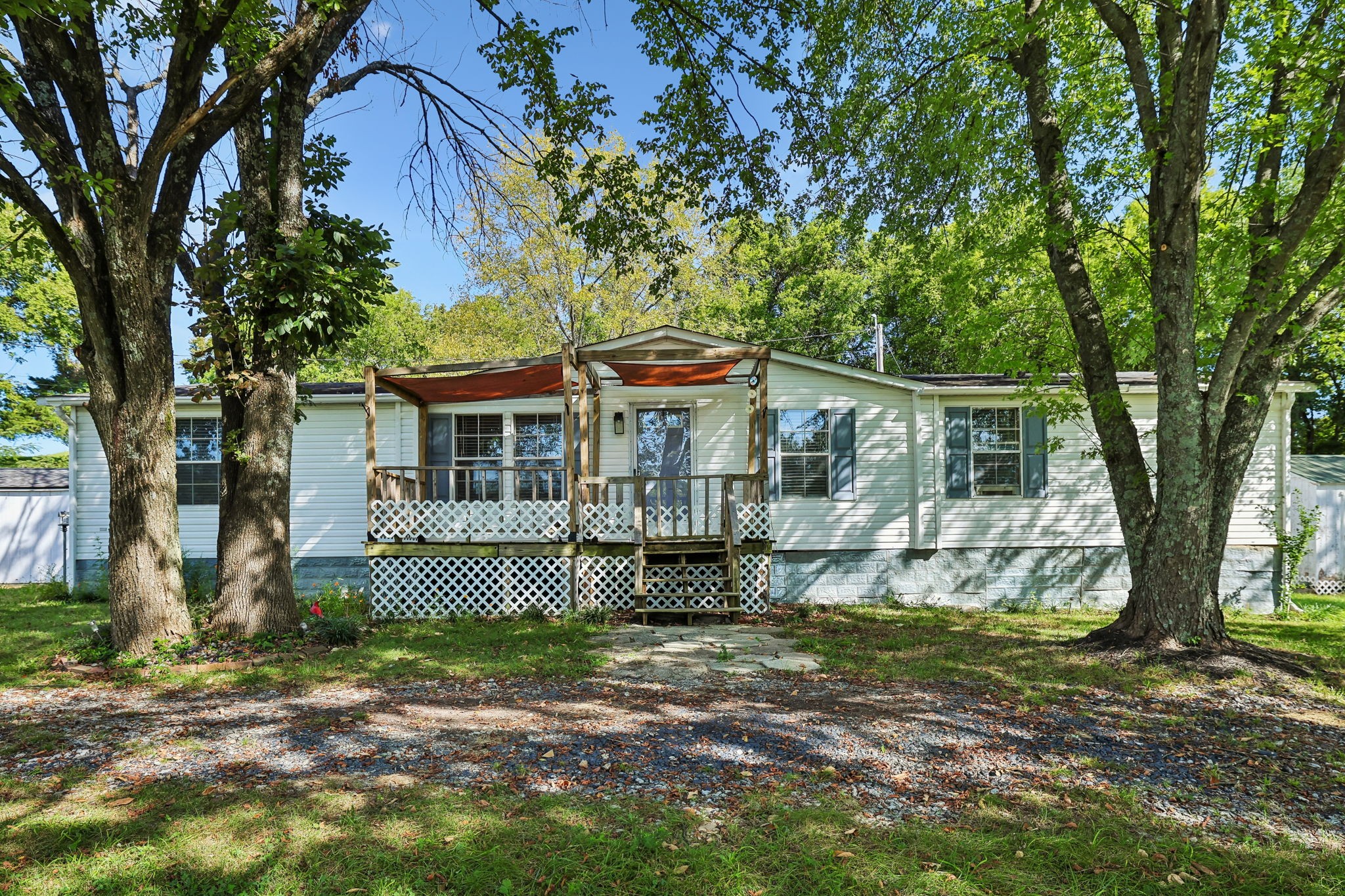 54 Bailey Rd