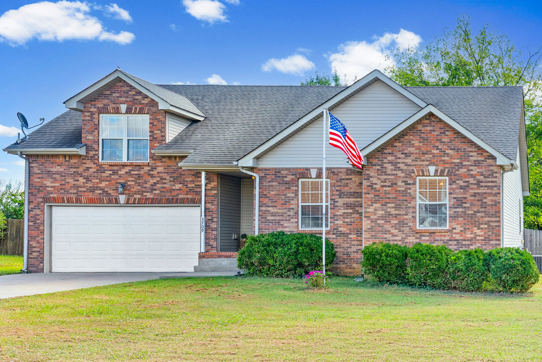 3709 Wheatfield Ln