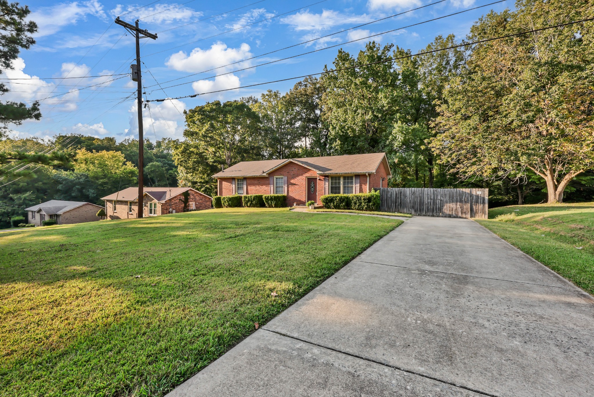403 Corinne Cir
