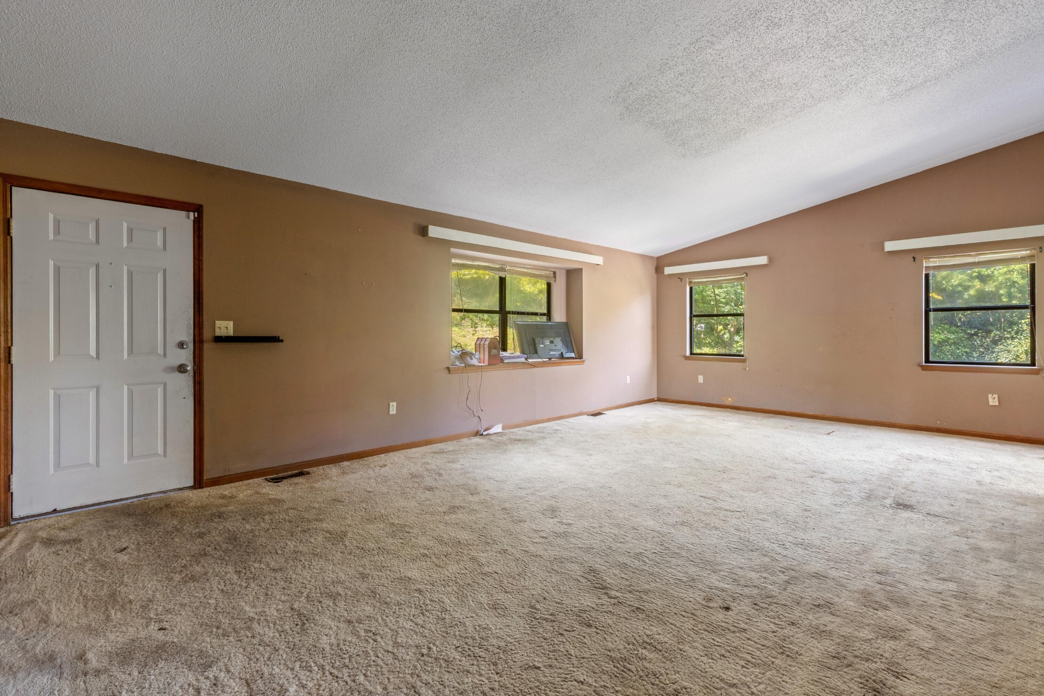 605 Clearview Drive
