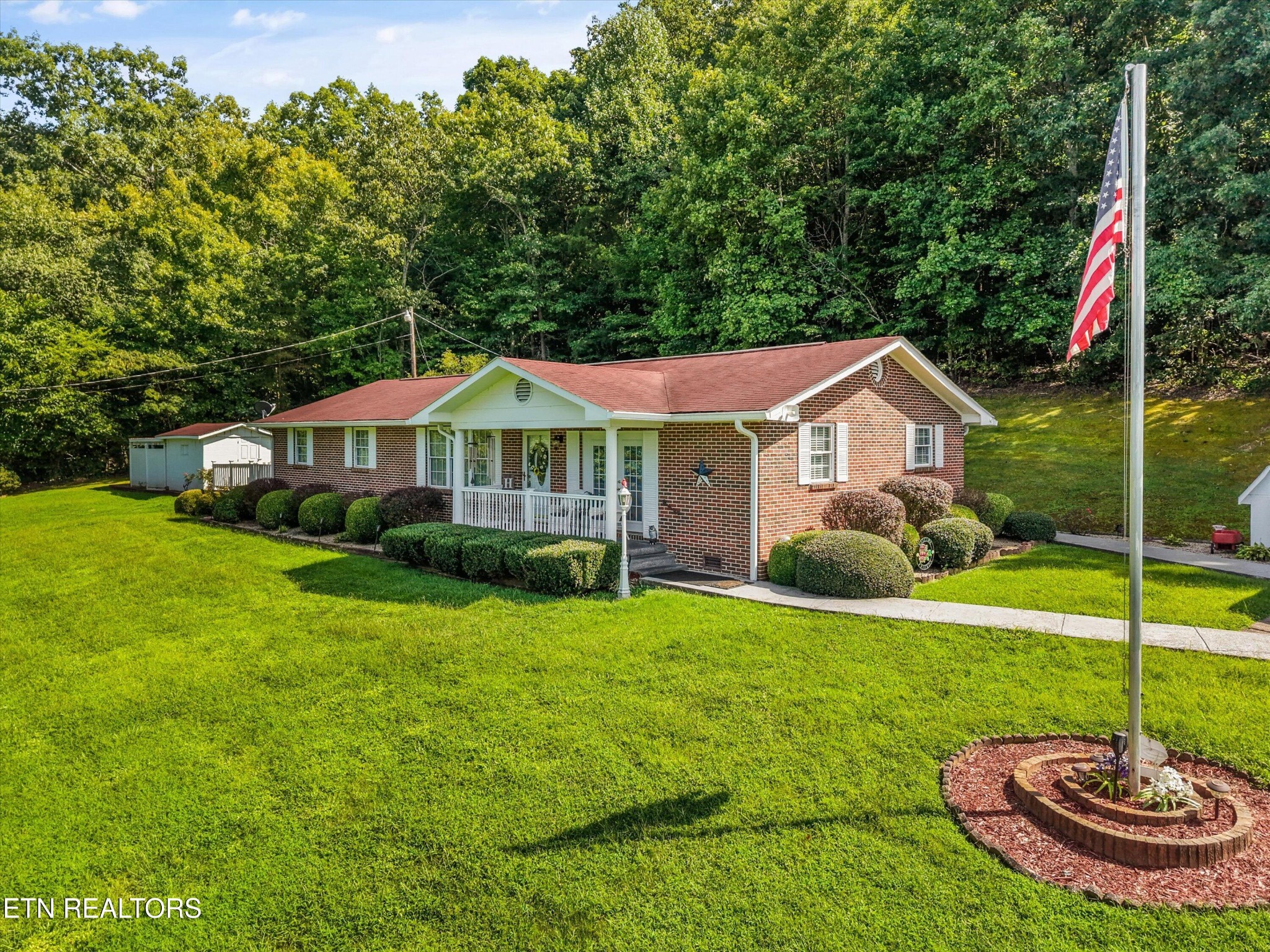 332 Rural Vale Rd