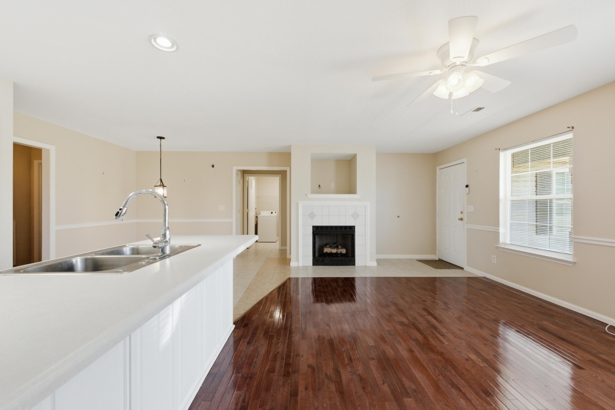 83 Flagstone Drive