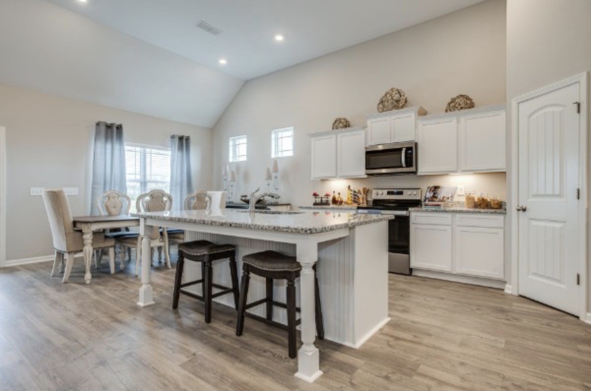 3322 Victoria Lynne Court