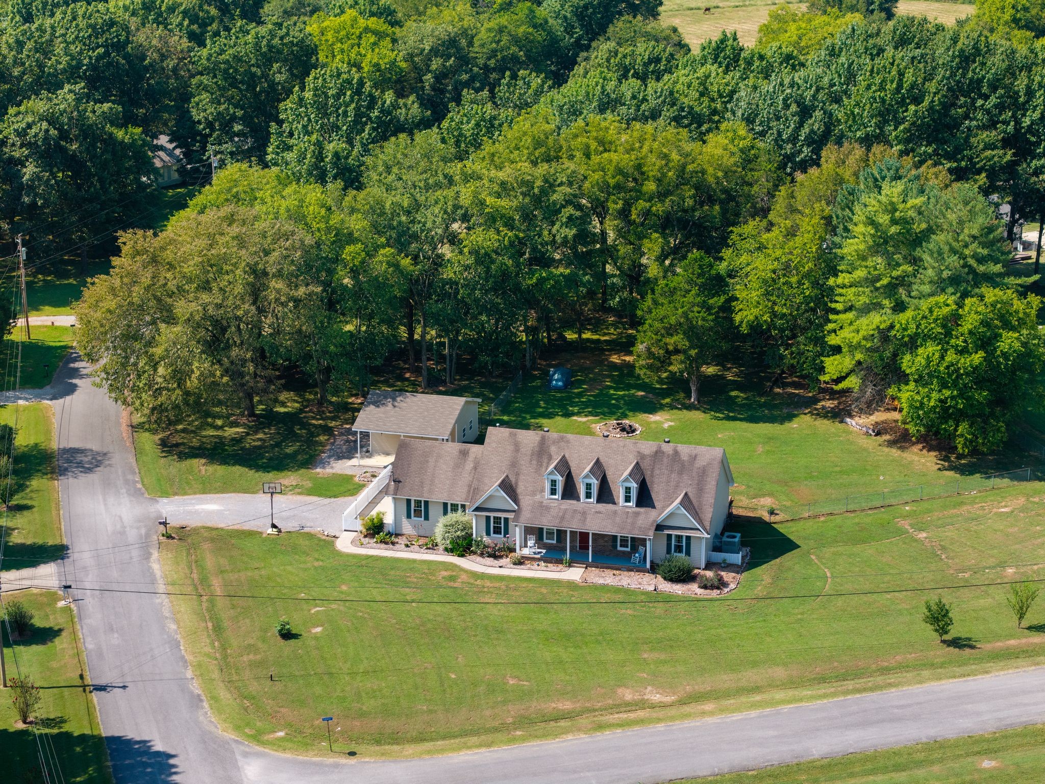2222 Delay Dr