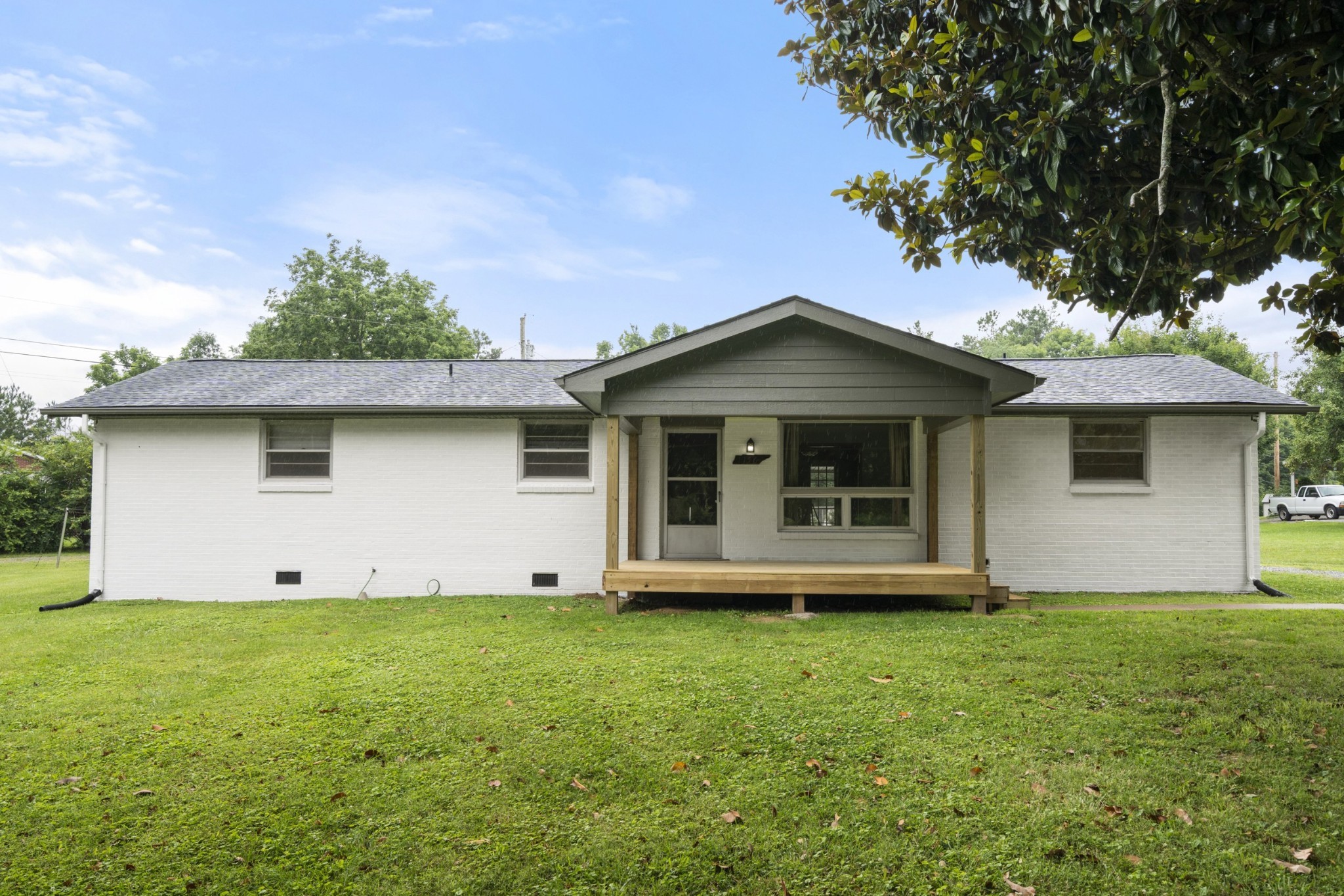 1156 Chestnut Dr