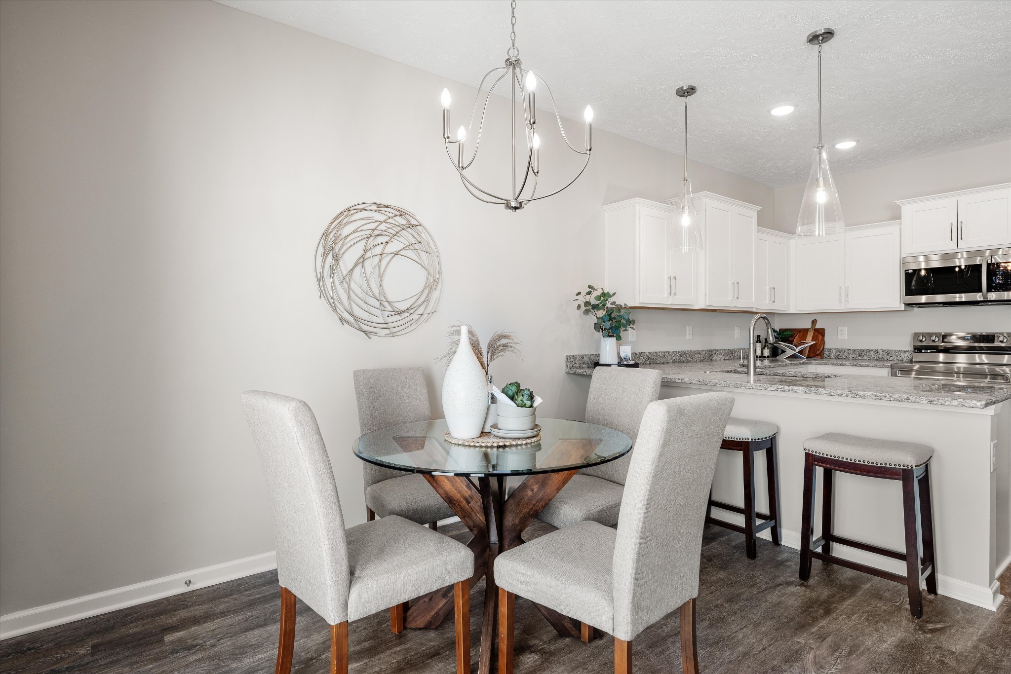4327 Calusa Dr