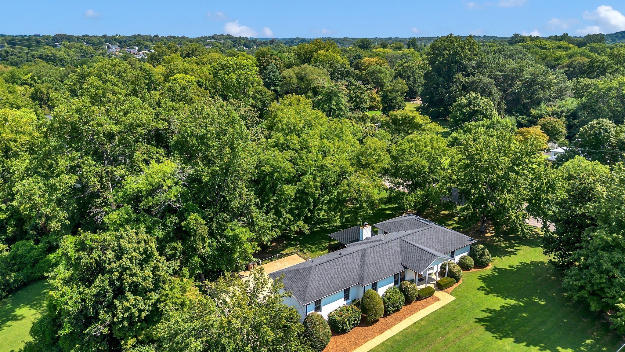 608 Hill Rd
