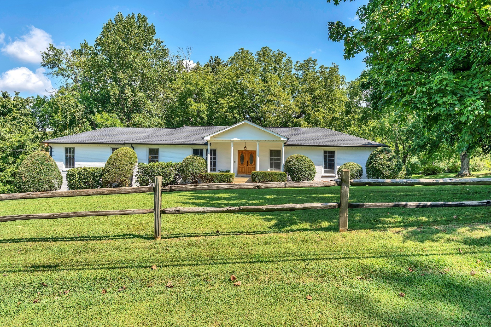 608 Hill Rd
