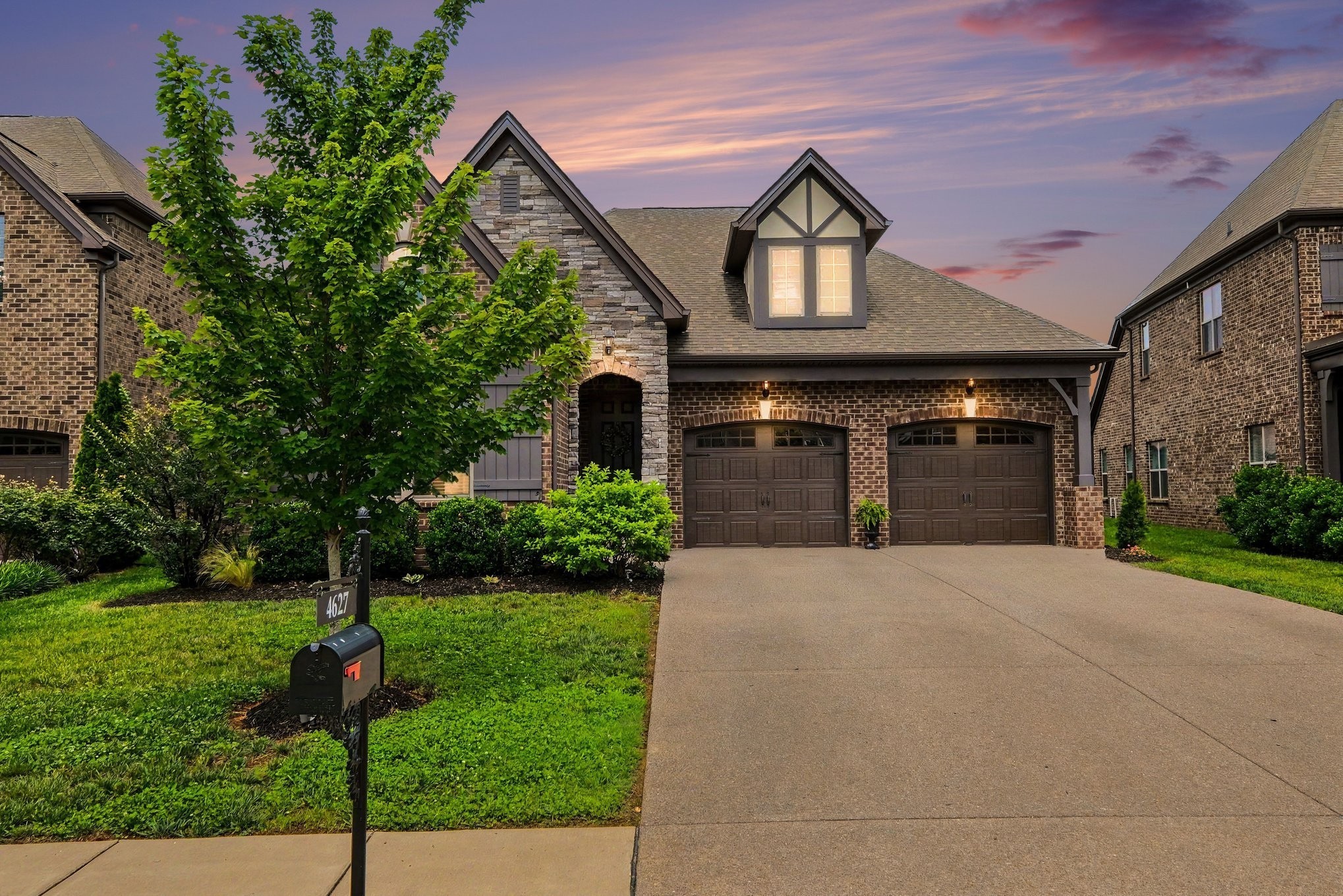 4627 Maryweather Ln