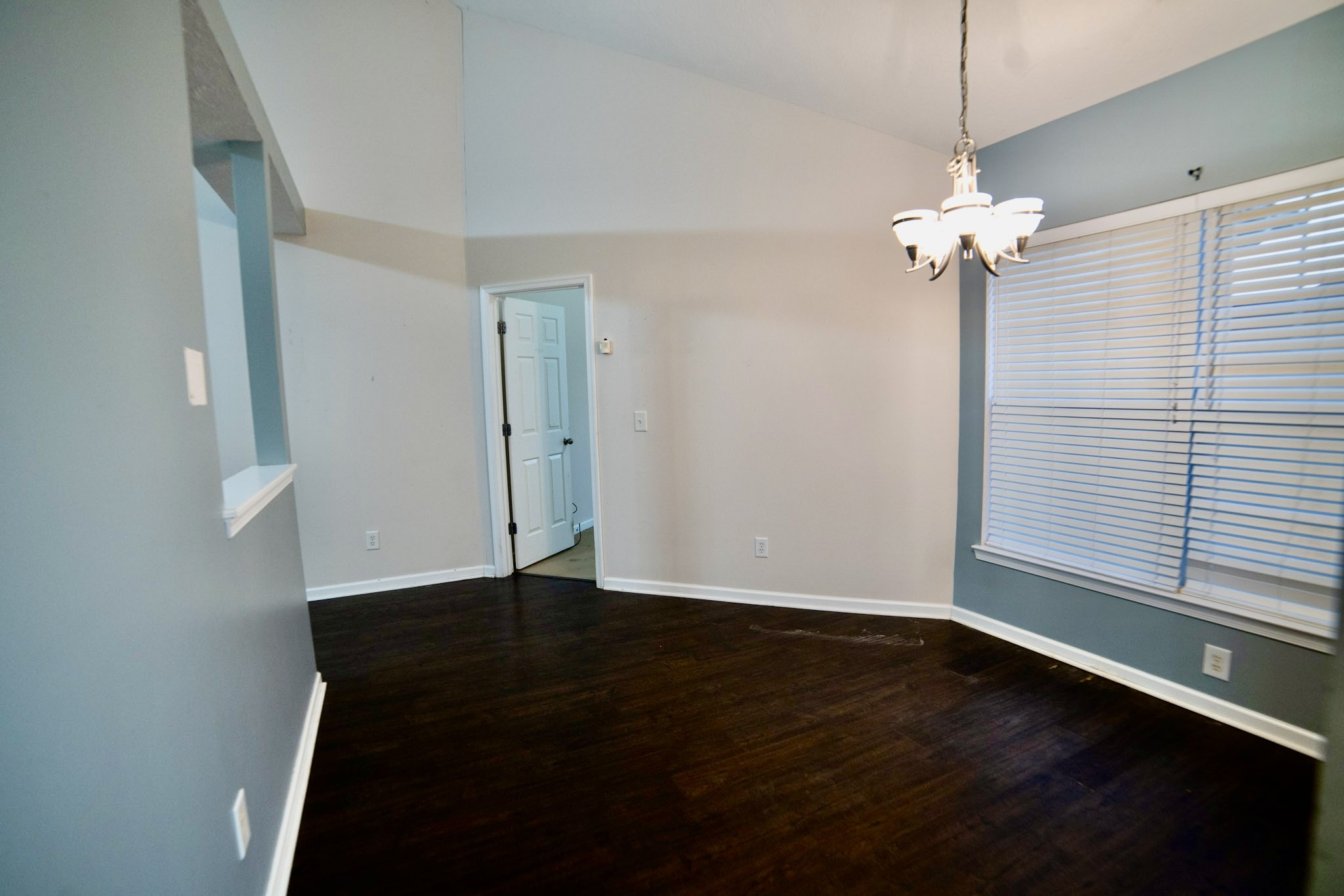 125 Megan St