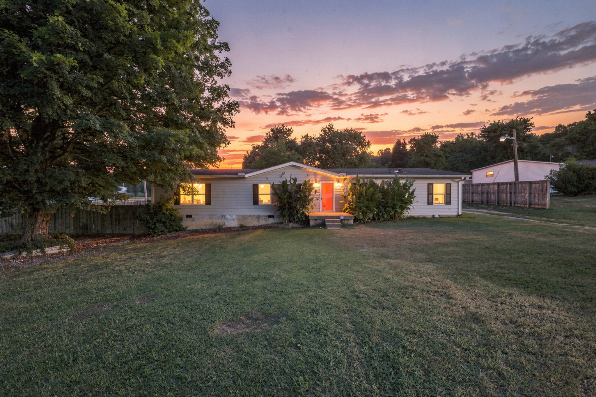 2830 Posey Hill Rd