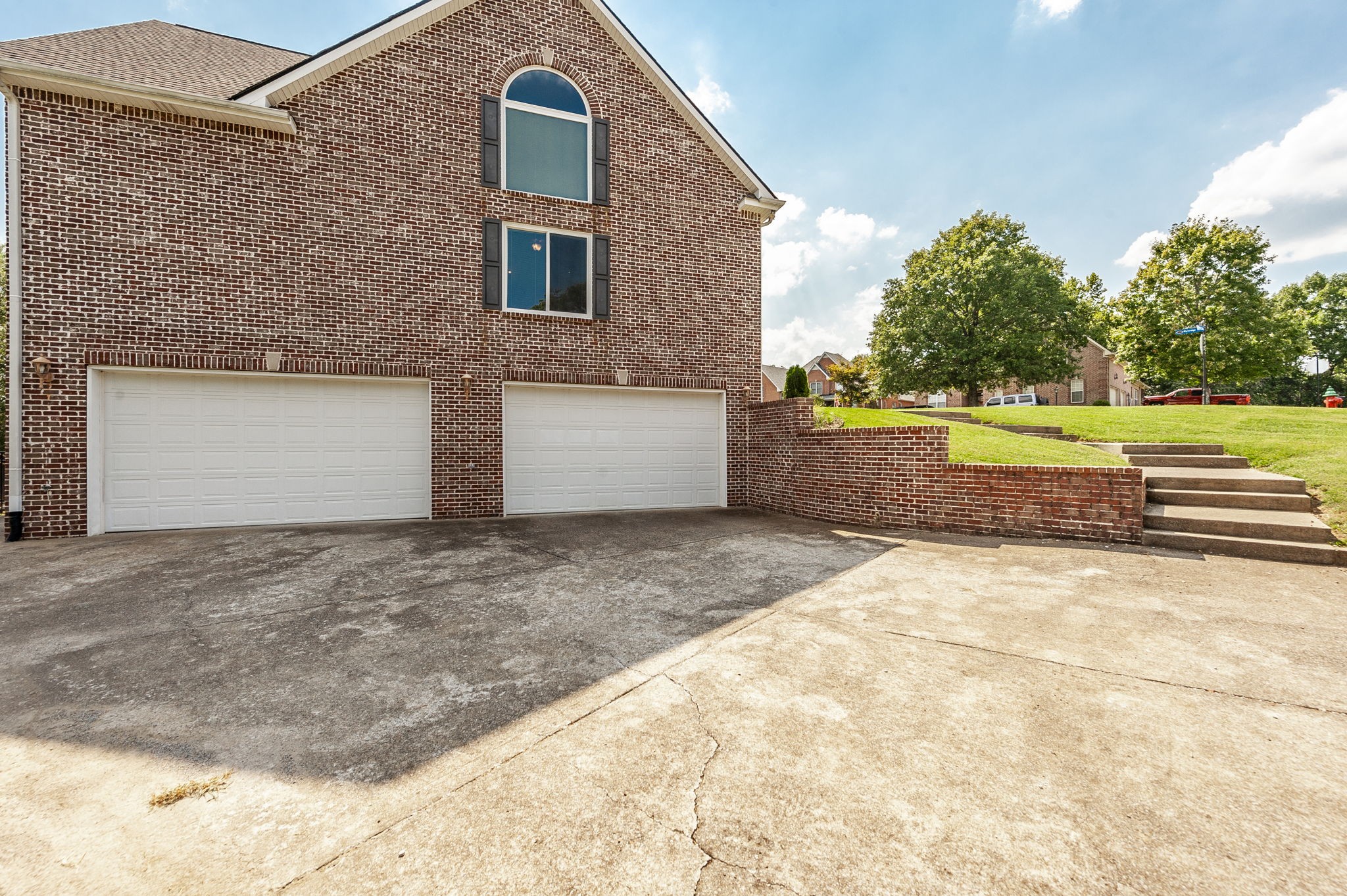 157 Wynridge Way, N