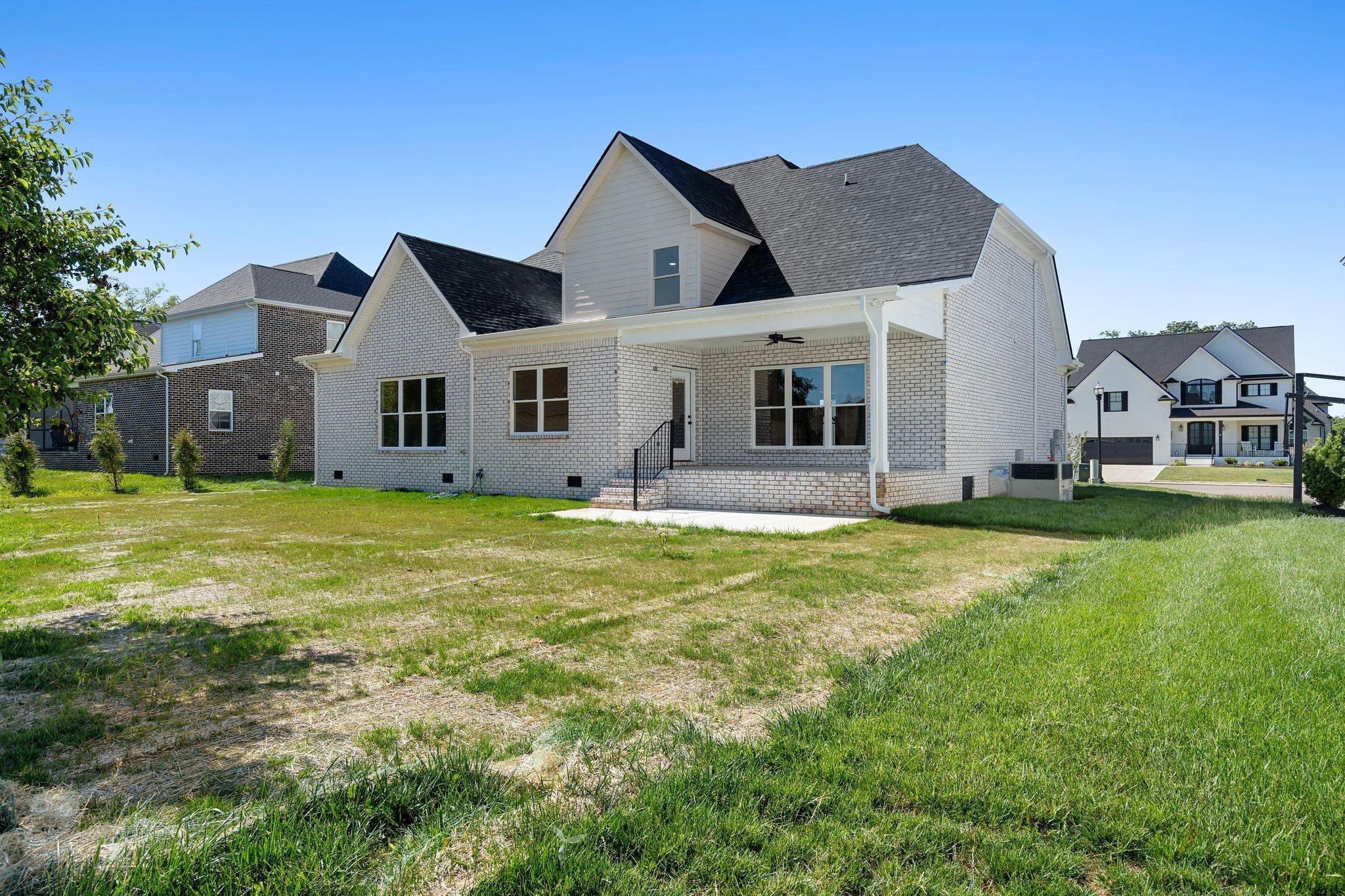 2511 Colleen Dr