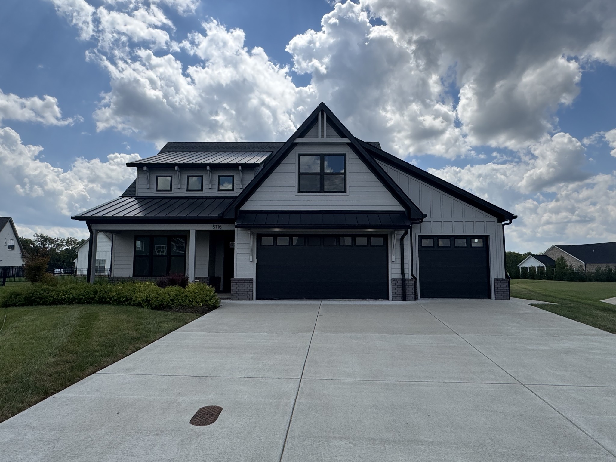 5716 Mullendore Ct