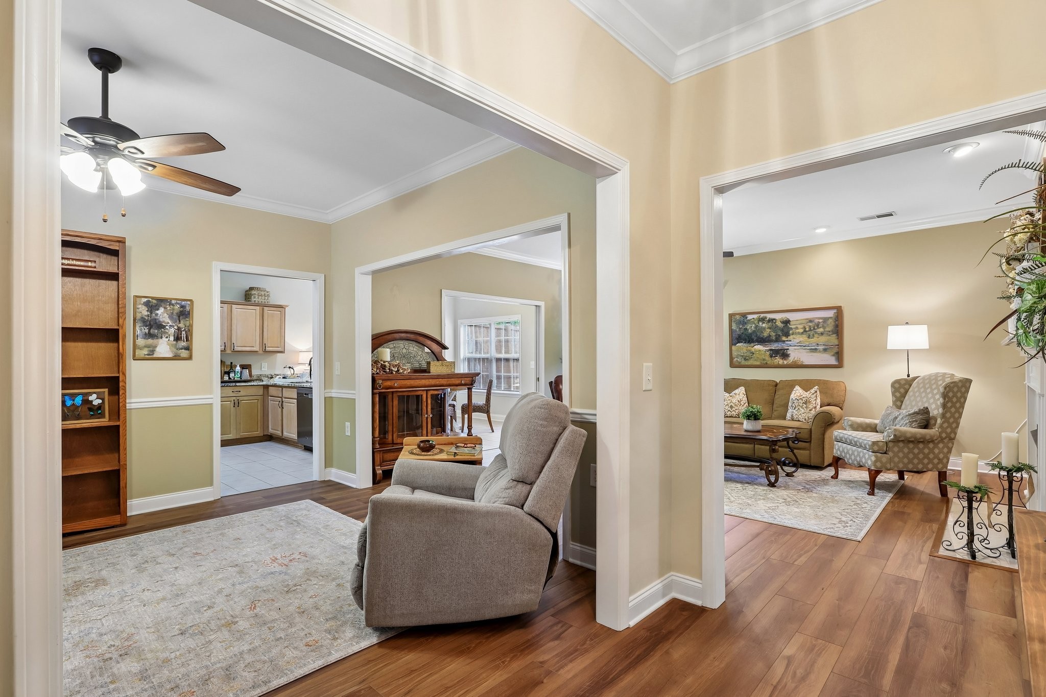 201 Wrennewood Ln