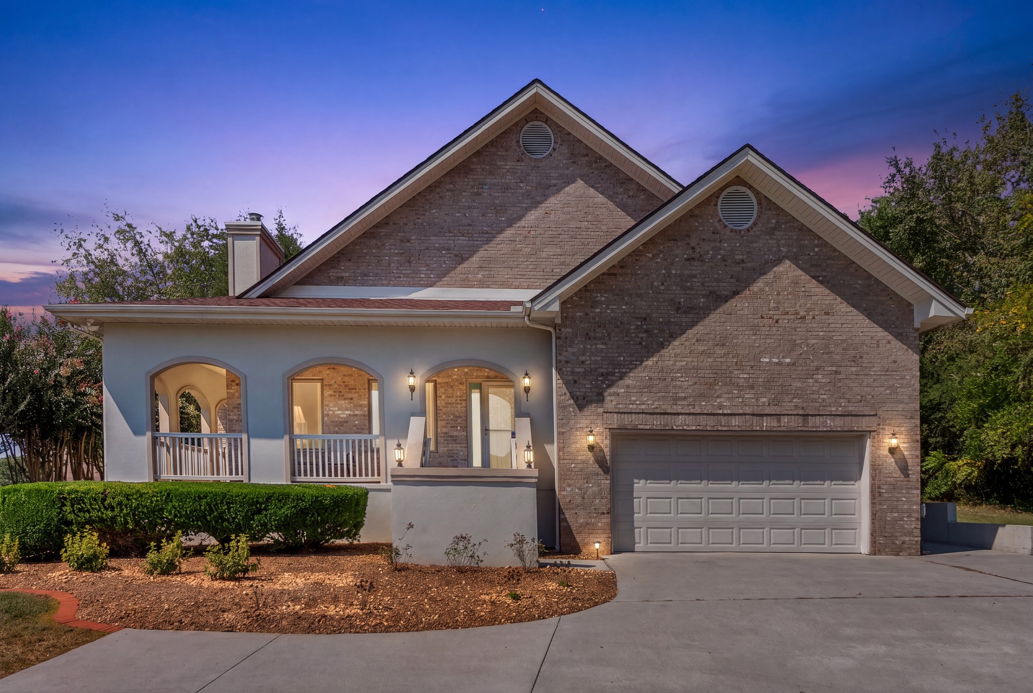 153 Oonoga Way