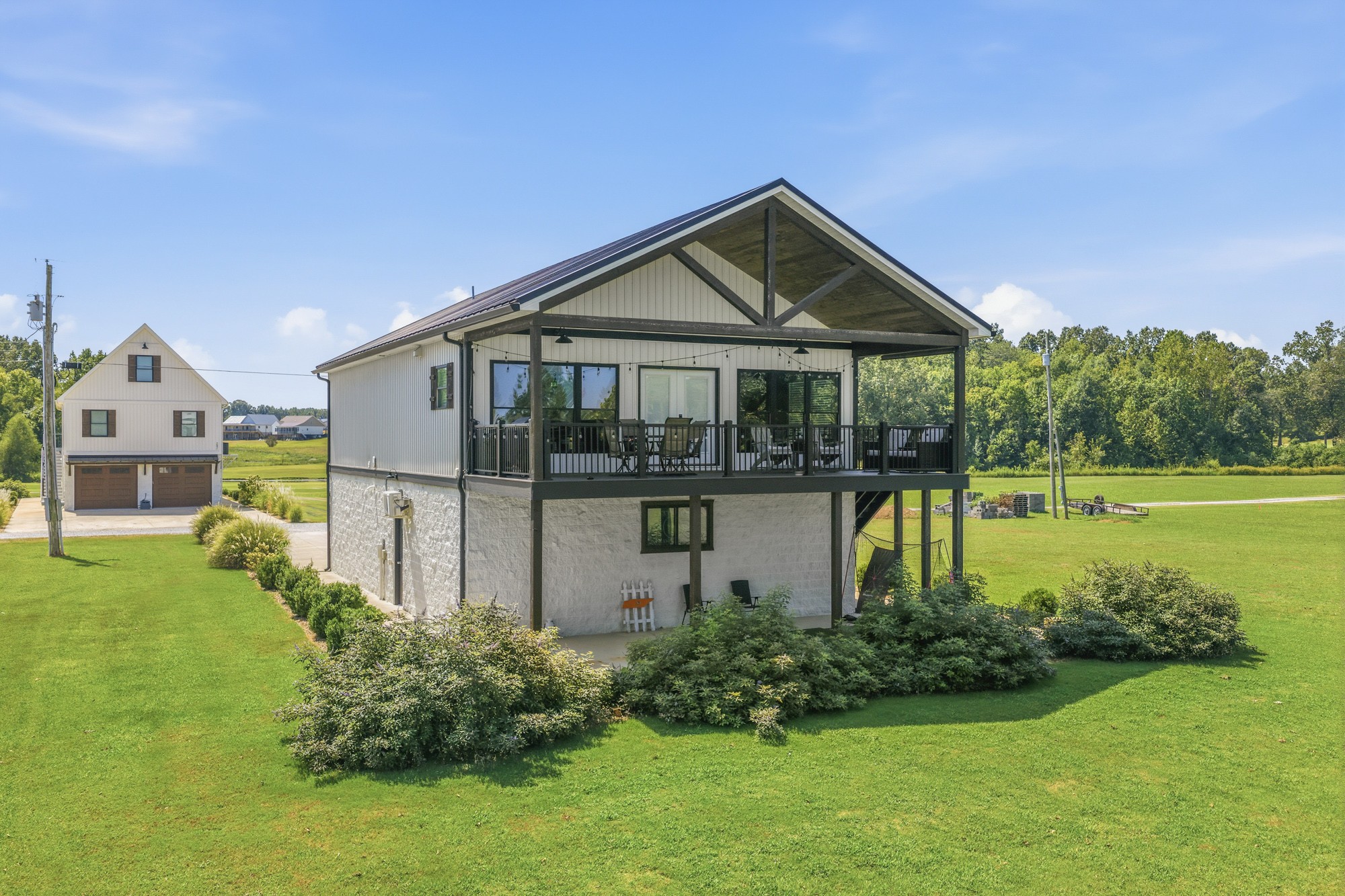 256 Fairway Villa Ln