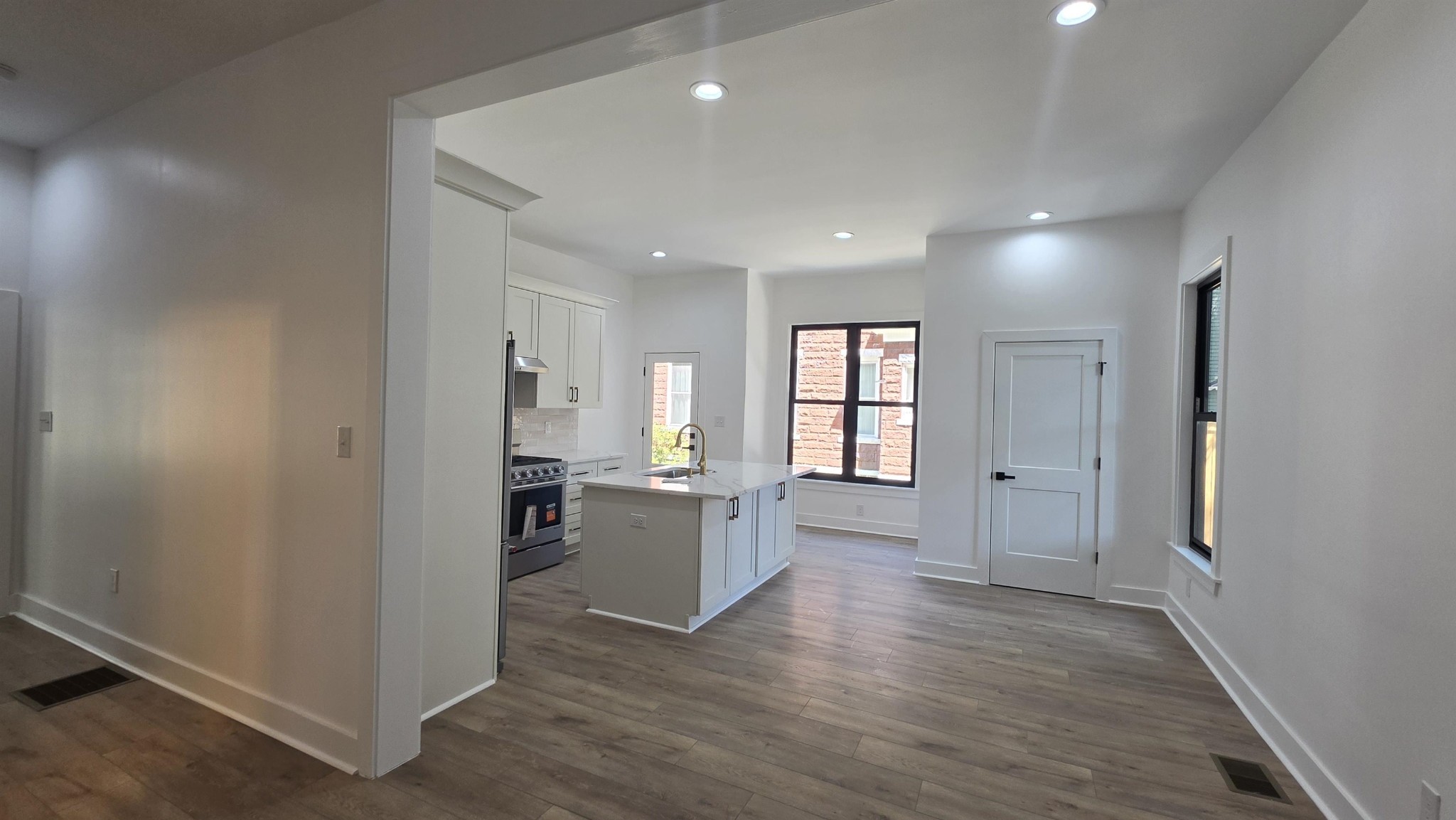 310 GARLAND ST