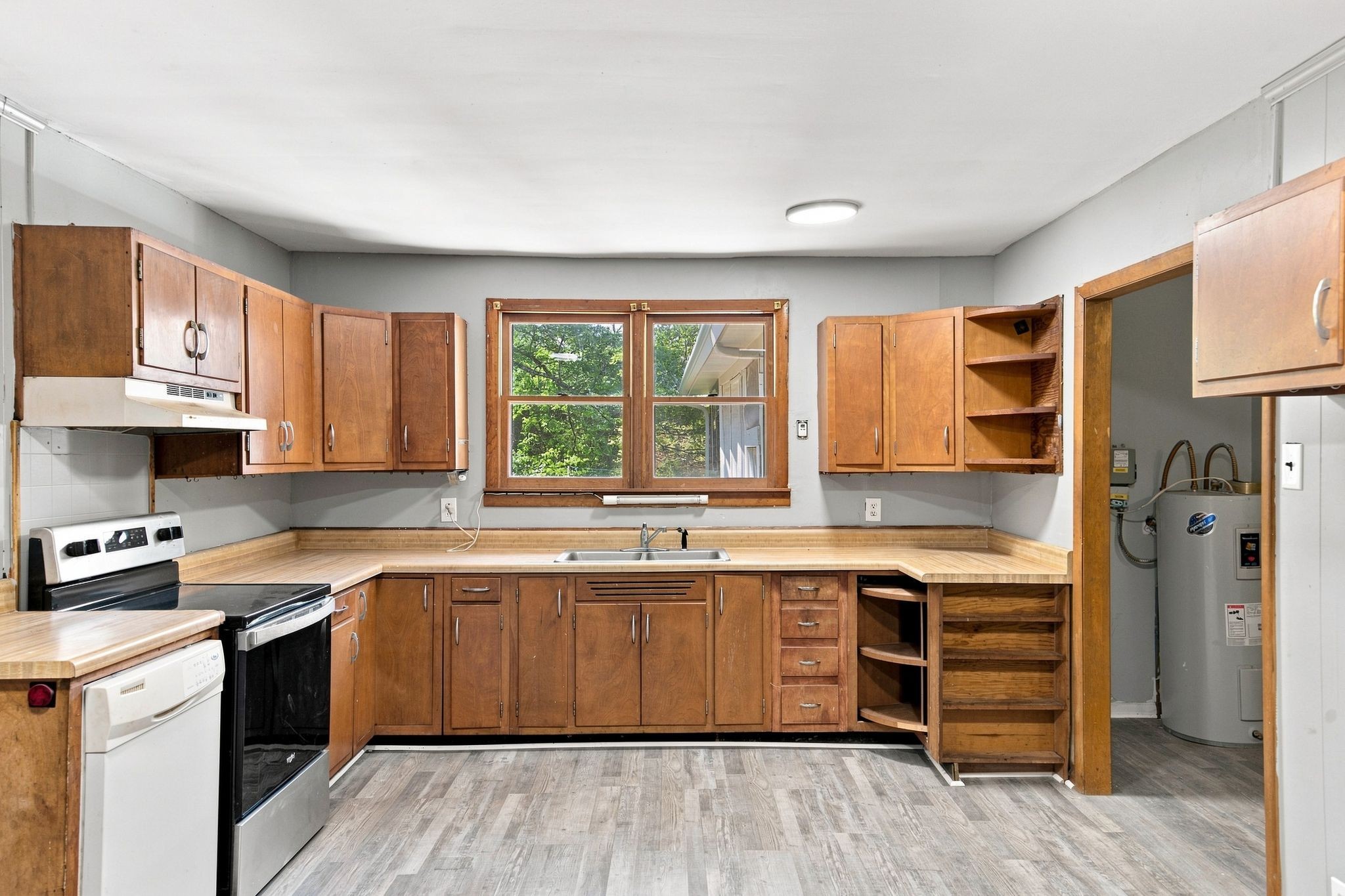 2808 Elam Rd